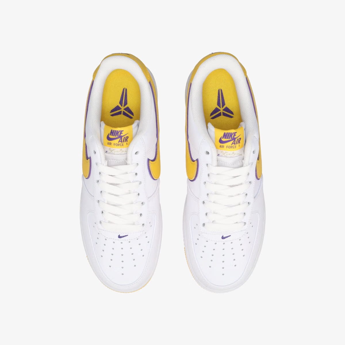 NIKE AIR FORCE 1 LOW RETRO QS × KOBE BRYANT