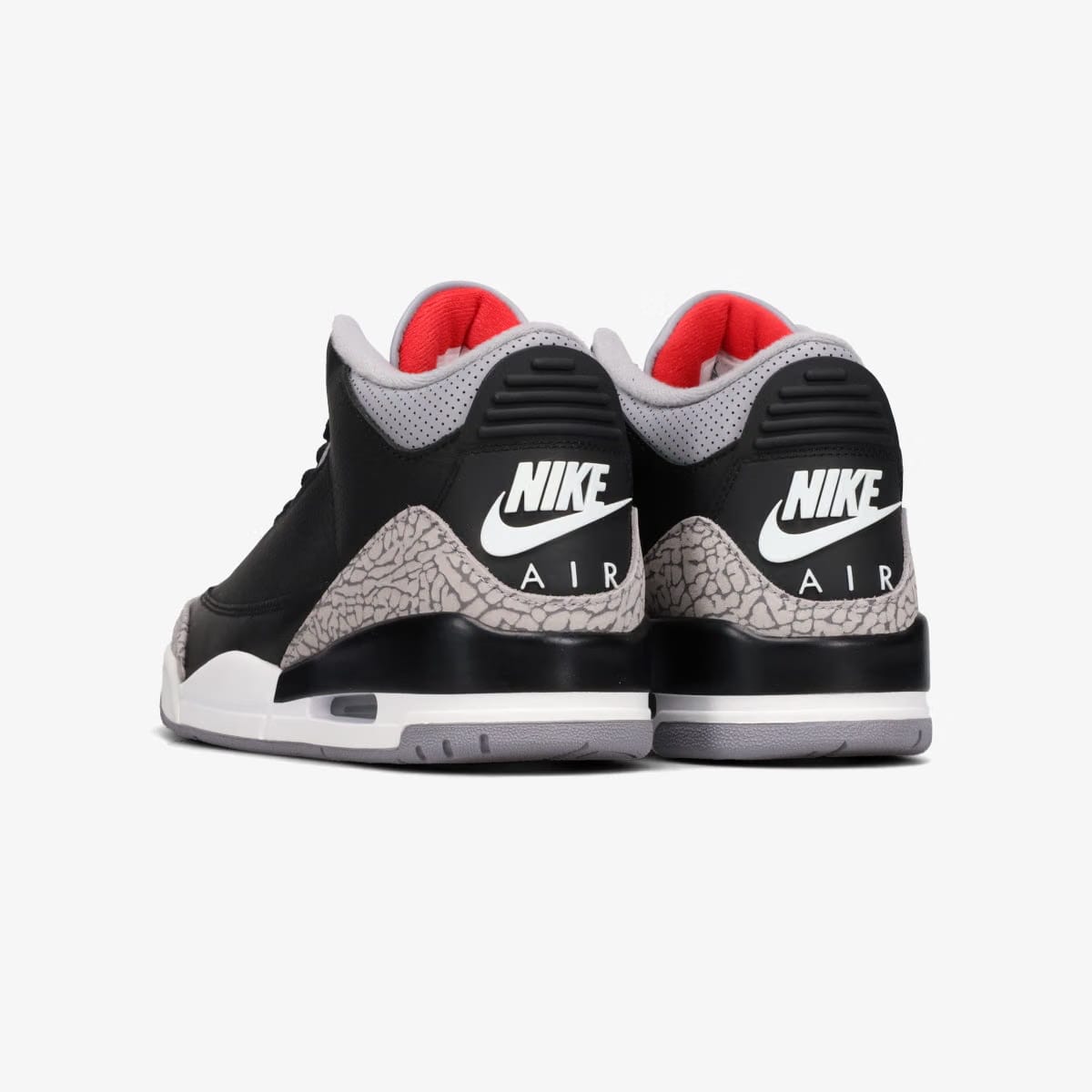 NIKE AIR JORDAN 3 RETRO OG -BLACK CEMENT-