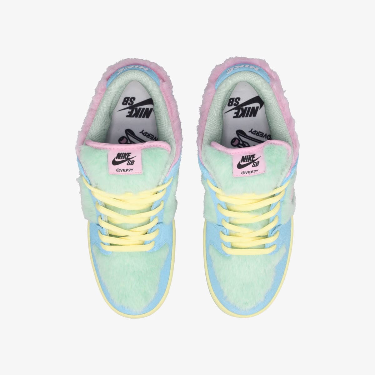NIKE SB DUNK LOW PRO QS × VERDY