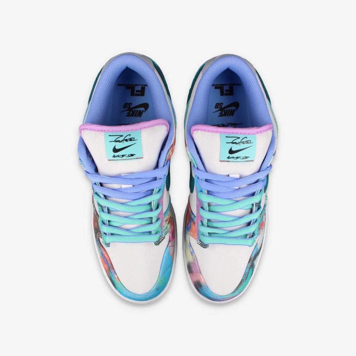 NIKE SB DUNK LOW ×FUTURA