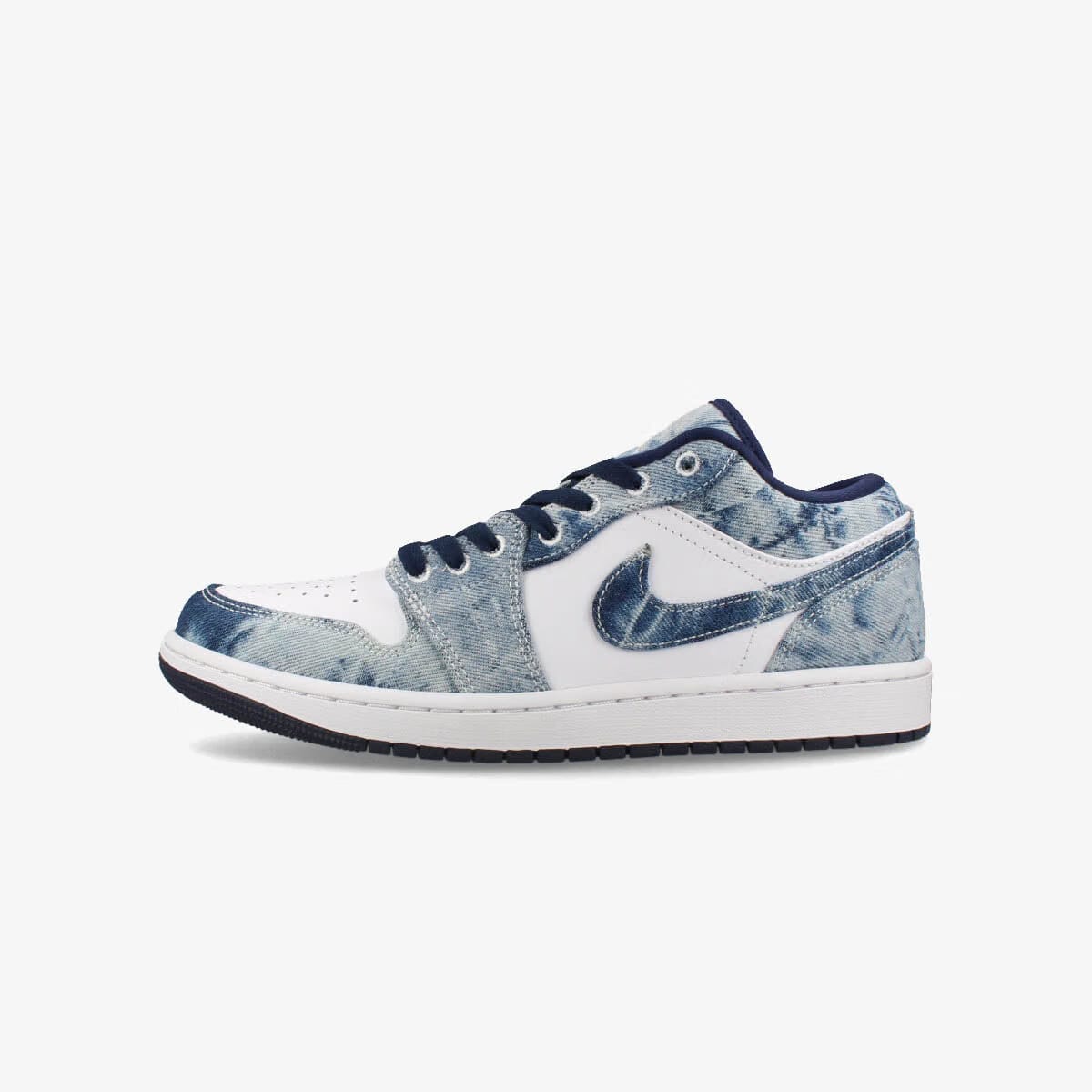 NIKE AIR JORDAN 1 LOW SE -WASHED DENIM-