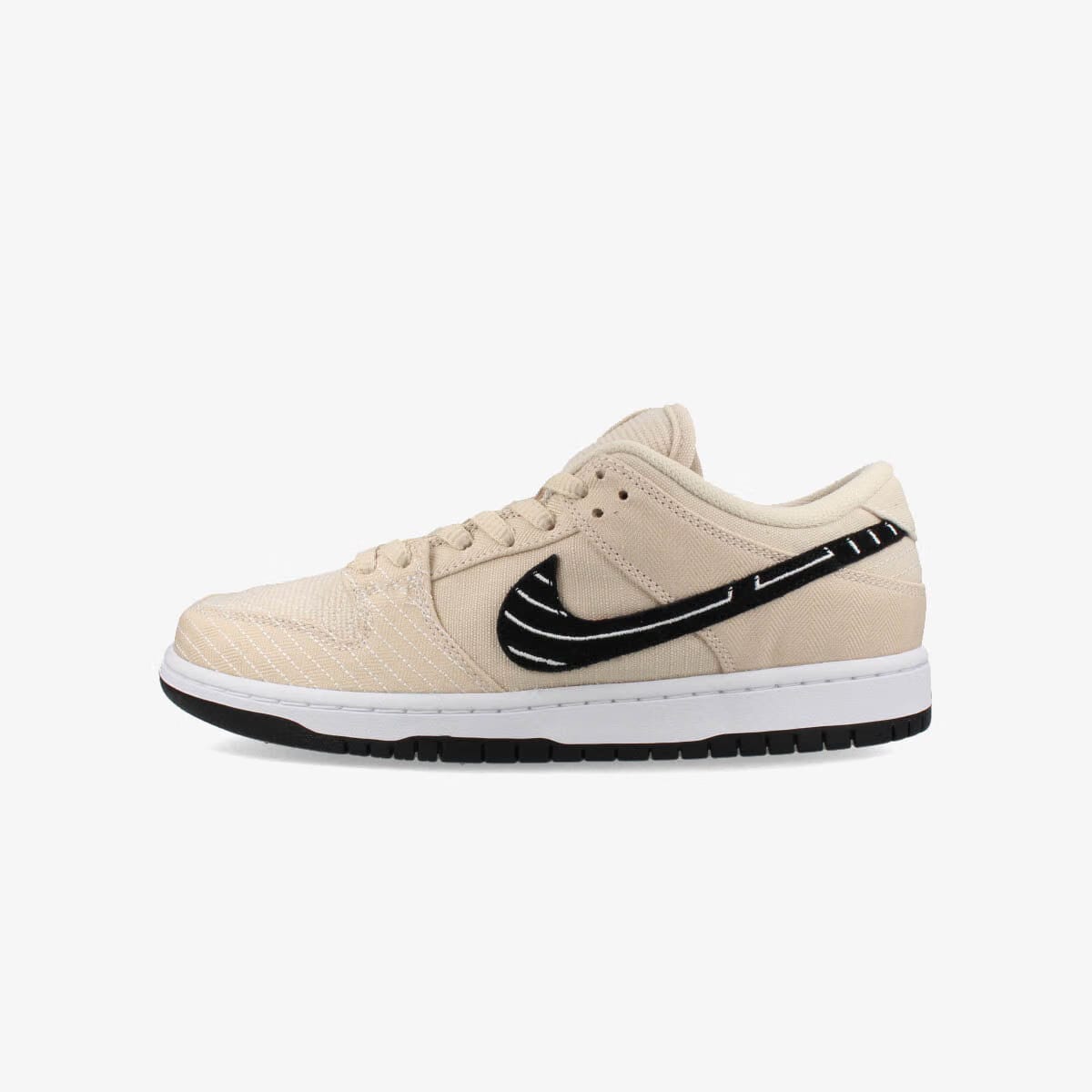 NIKE SB DUNK LOW PRO QS -ALBINO & PRETO-
