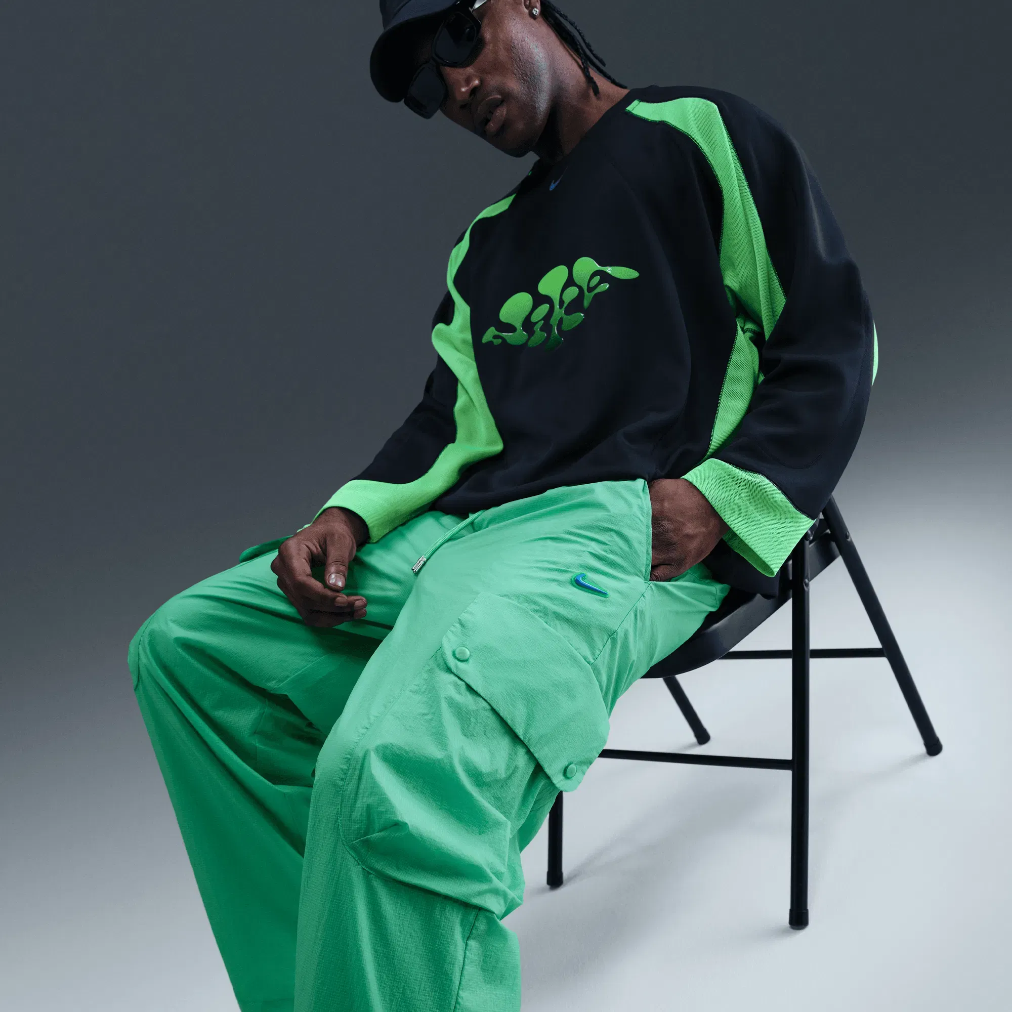Nike PROJECT F.R.O.G CARGO PANTS - GREEN SHOCK