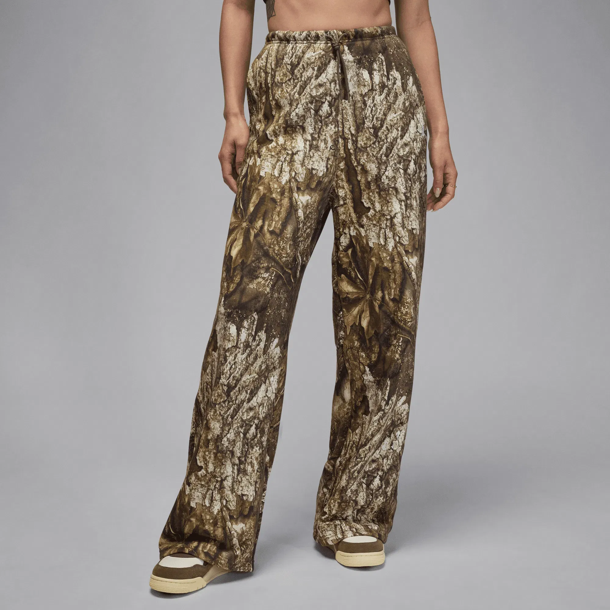 Air Jordan WMNS JORDAN BROOKLYN FLEECE REALTREE OPEN-HEM PANTS - SAIL