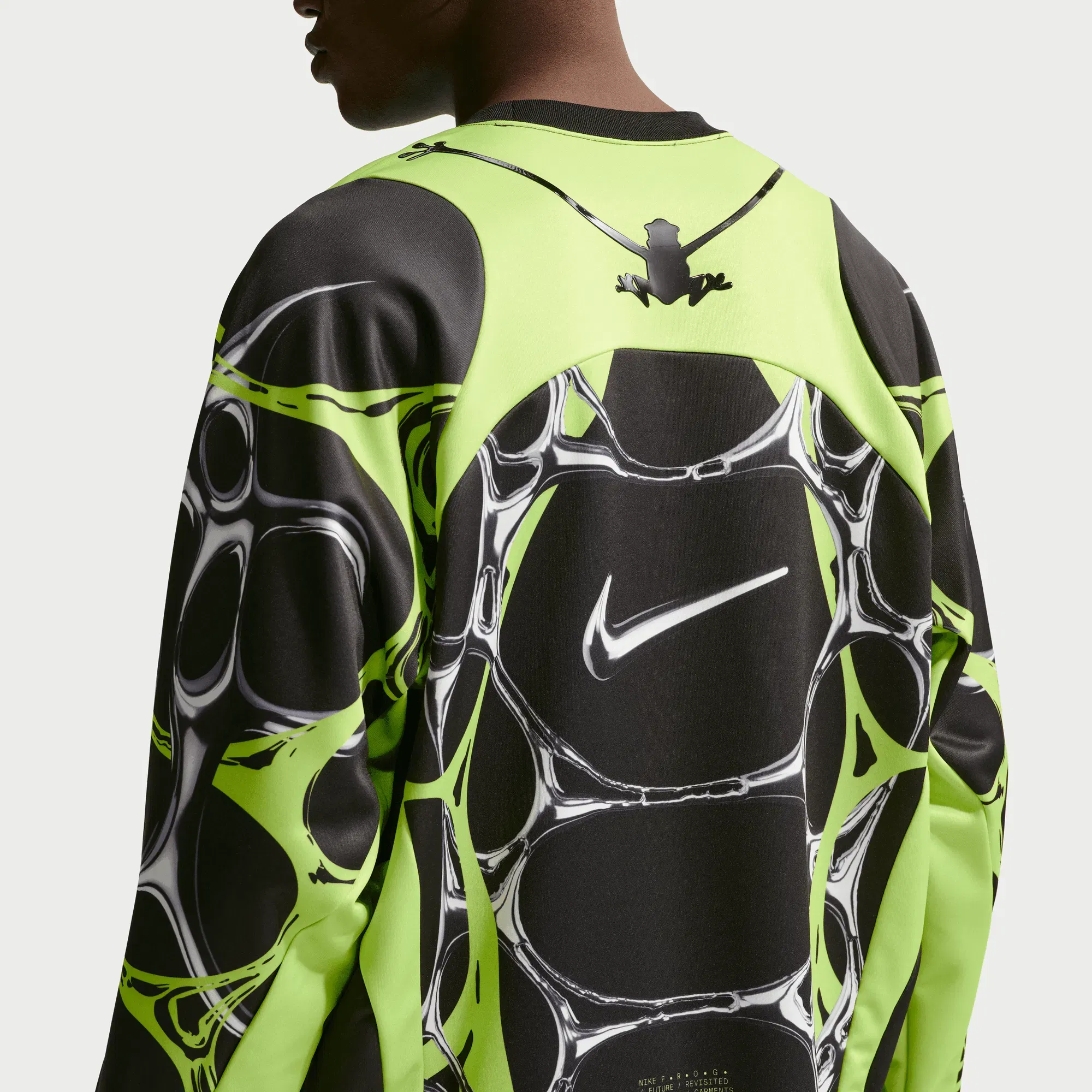 Nike PROJECT F.R.O.G JELLY CAGE JERSEY - BLACK / VOLT ICE