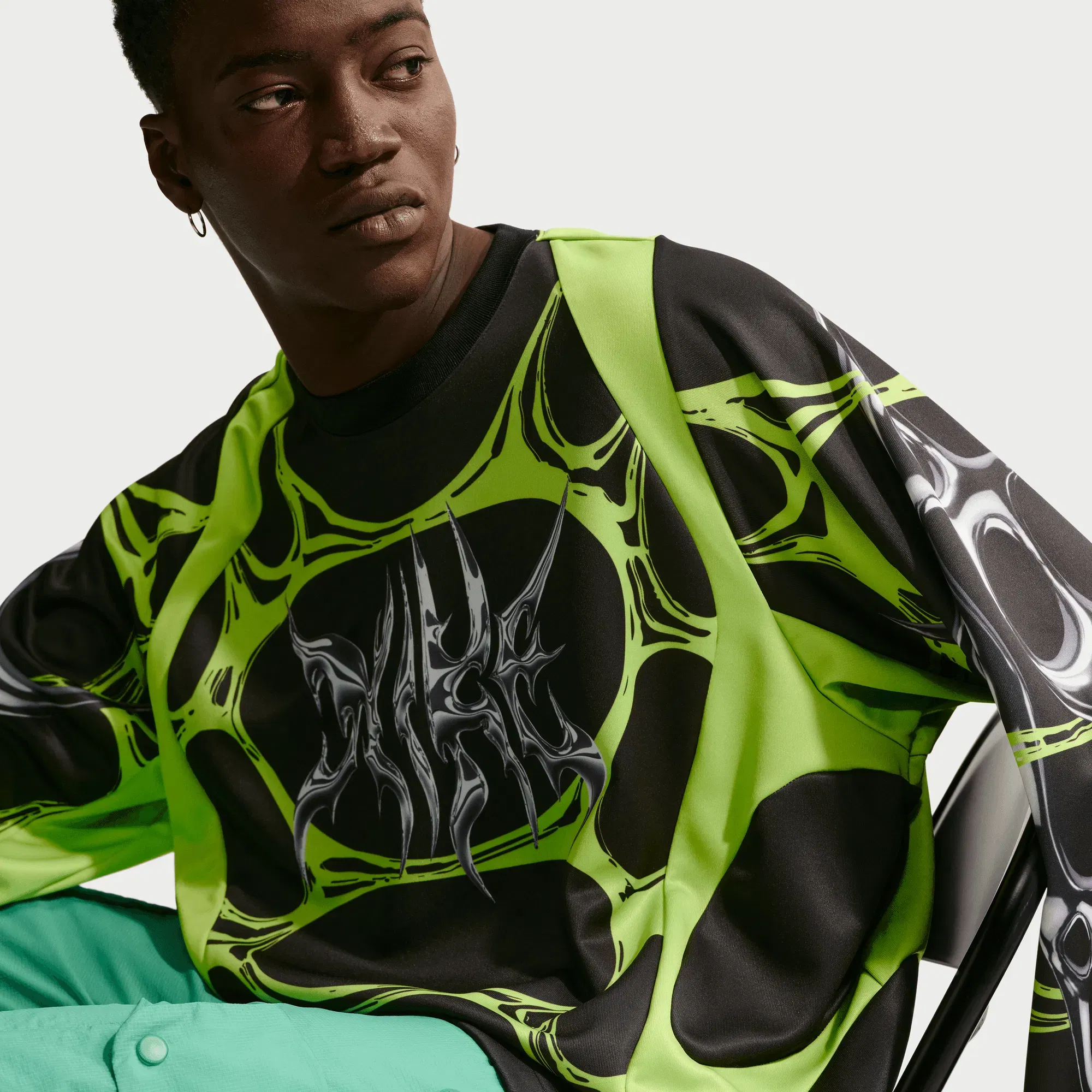Nike PROJECT F.R.O.G JELLY CAGE JERSEY - BLACK / VOLT ICE