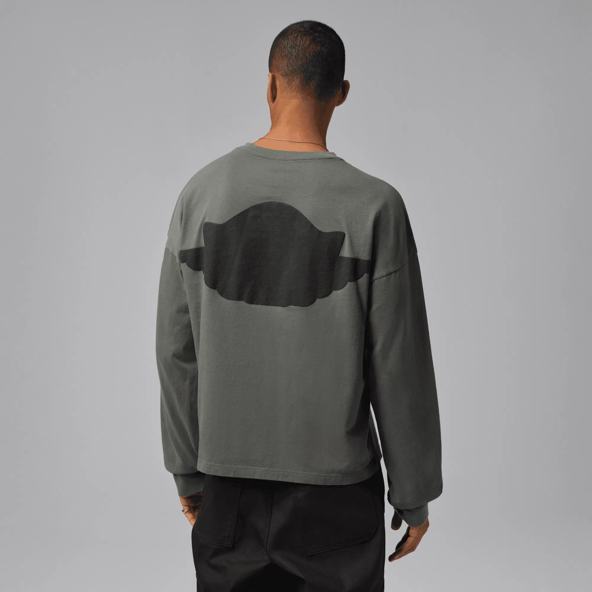 Air Jordan MJ WINGS L/S TEE - RIVER ROCK