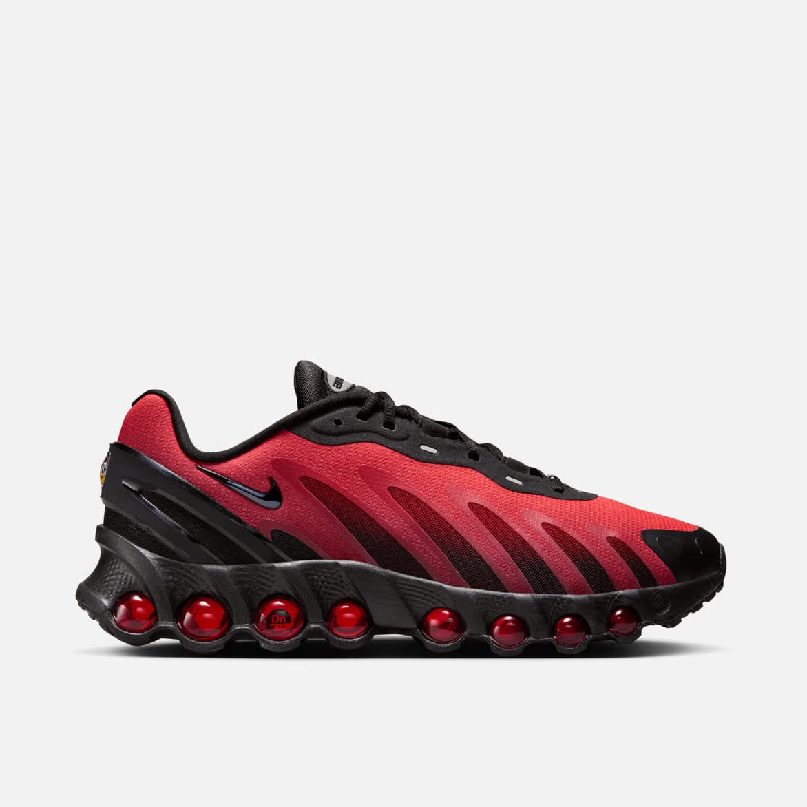 Nike AIR MAX DN8 "BRED"
