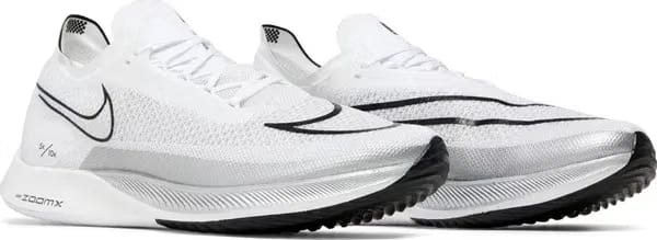 ZoomX Streakfly White Metallic Silver