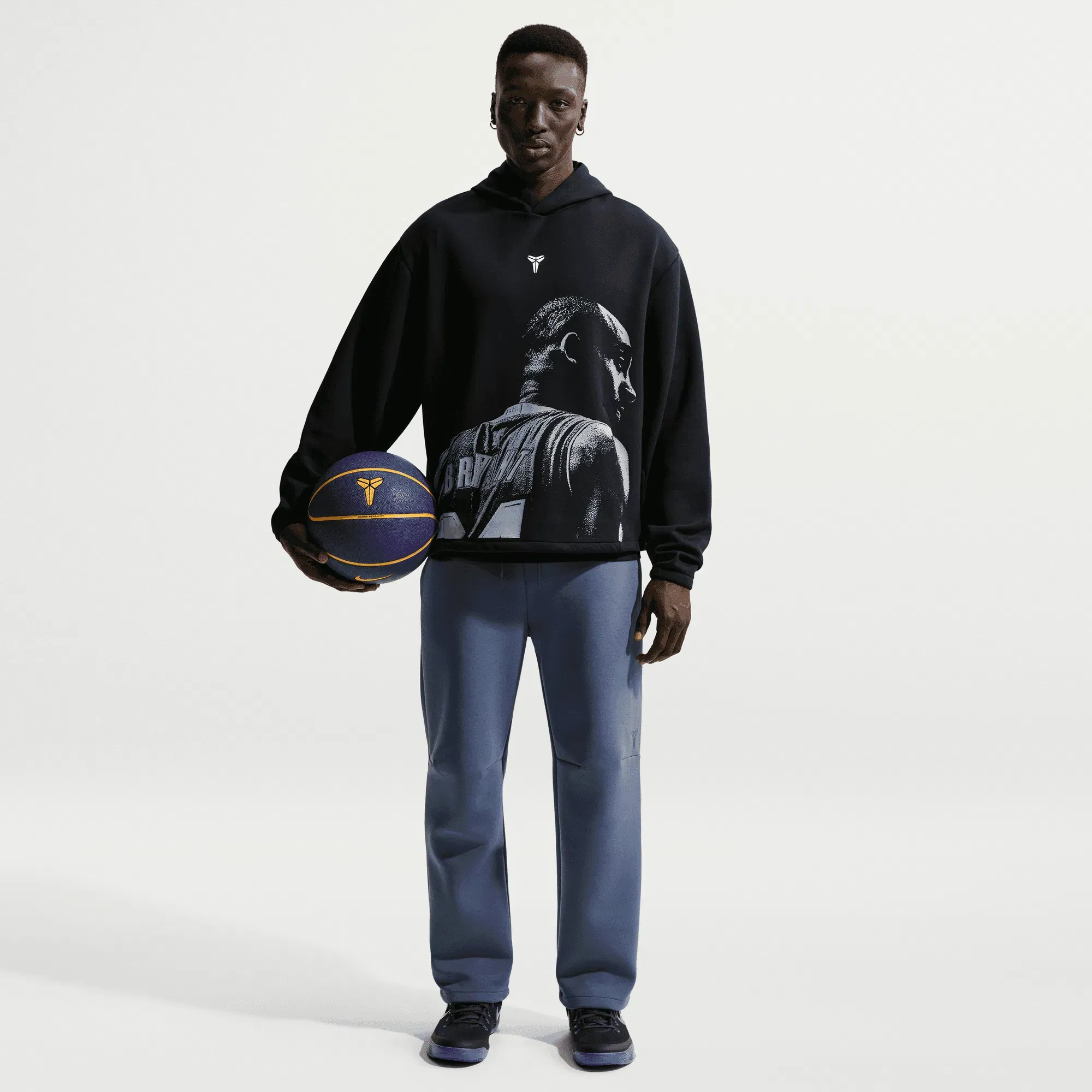 Nike KOBE DRI-FIT BASKTBALL HOODIE - BLACK