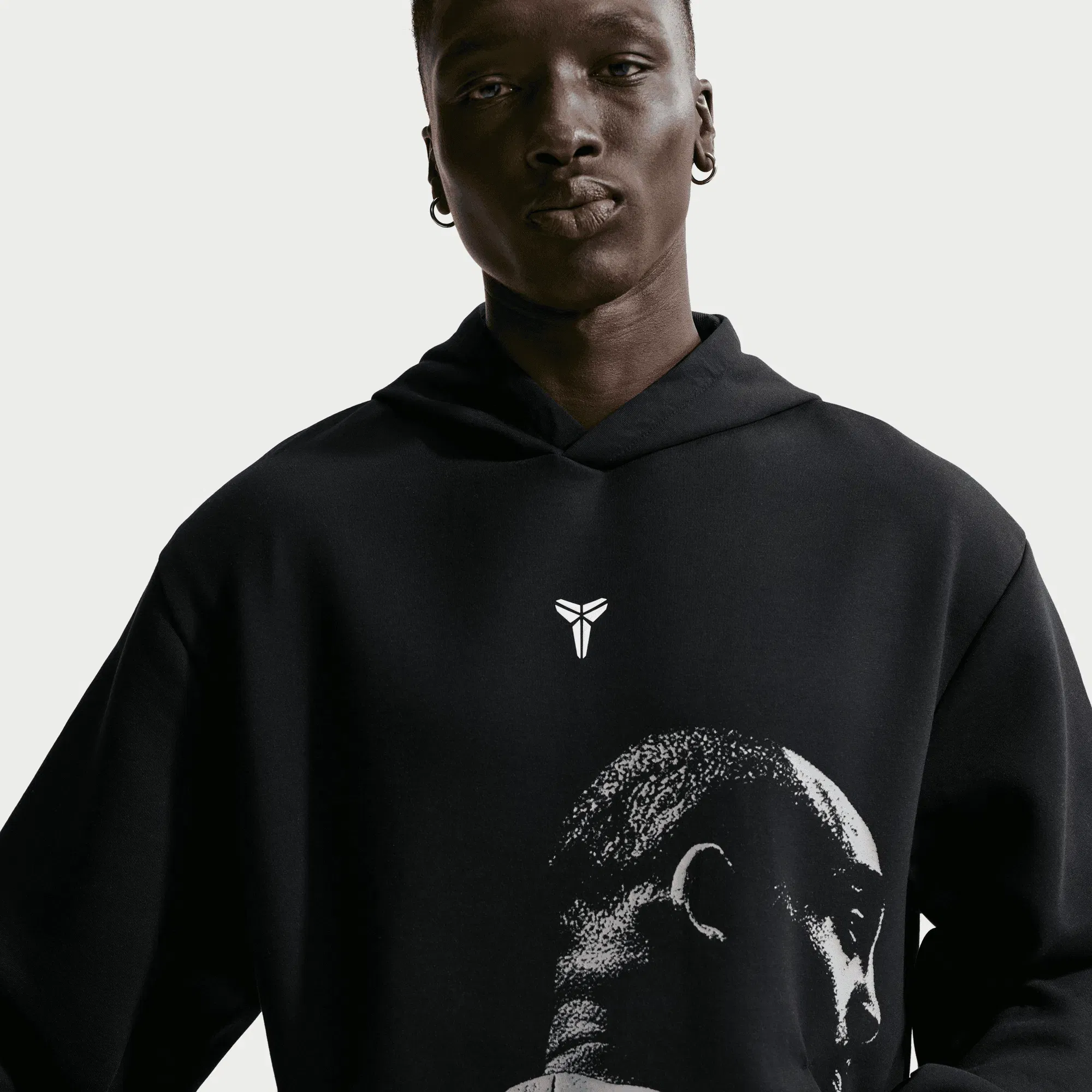 Nike KOBE DRI-FIT BASKTBALL HOODIE - BLACK