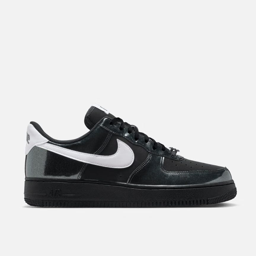 Nike AIR FORCE 1 `07 LV8 "GLAM ROCK" - BLACK