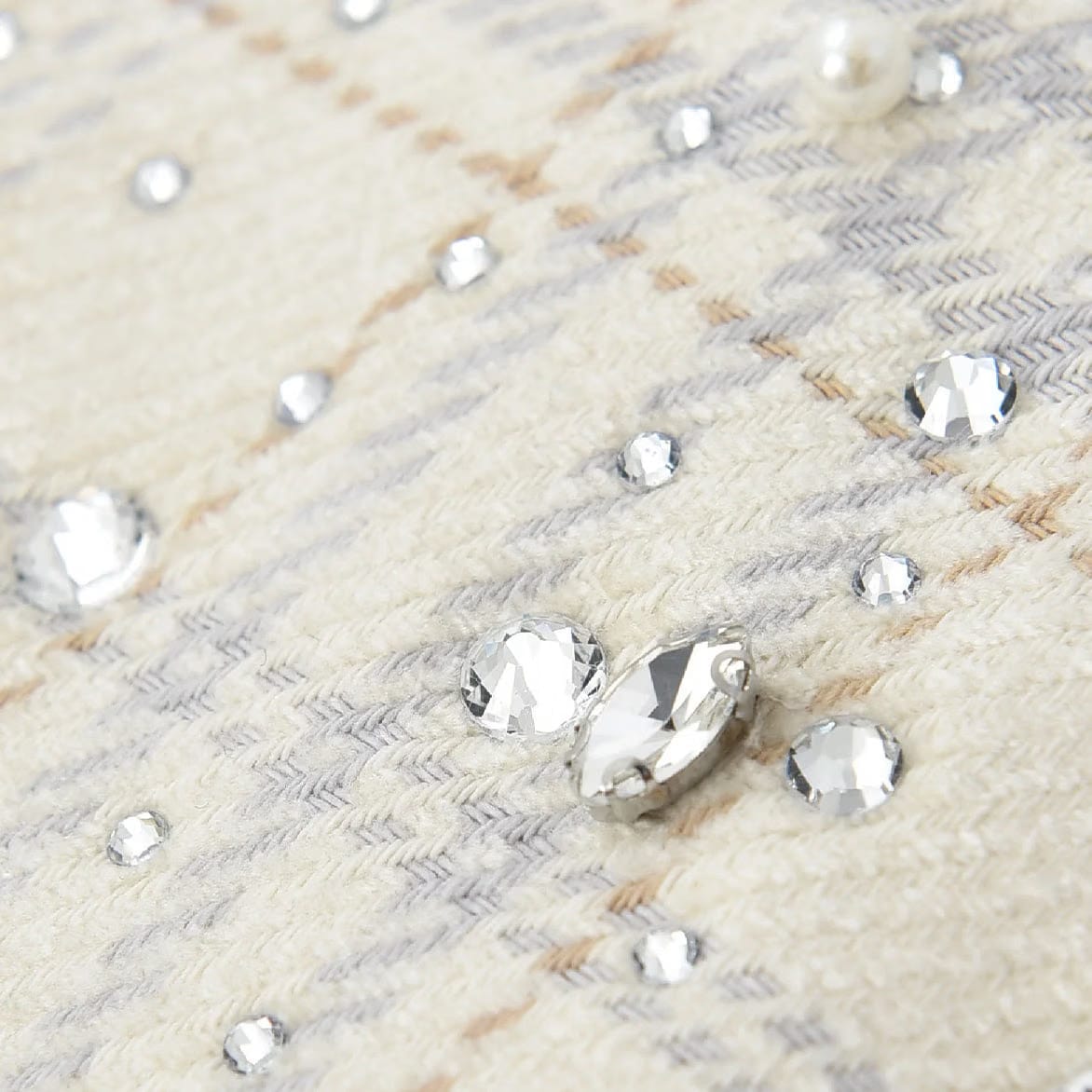 BIRTH OF ROYAL CHILD 20K PEARL DIAMOND SHIRT - BEIGE