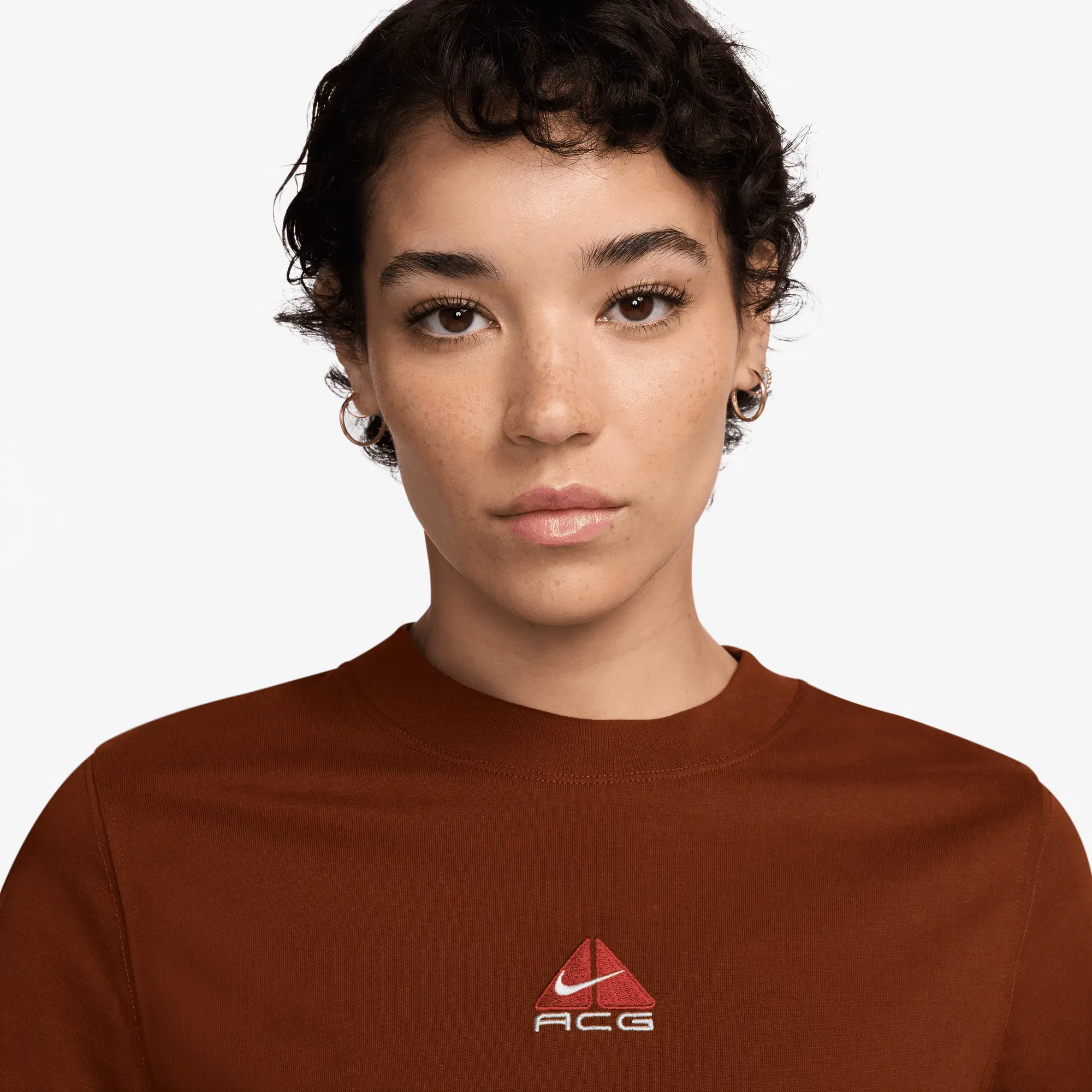 Nike WMNS ACG DRI-FIT CROPPED TEE - CINNAMON / PICANTE RED