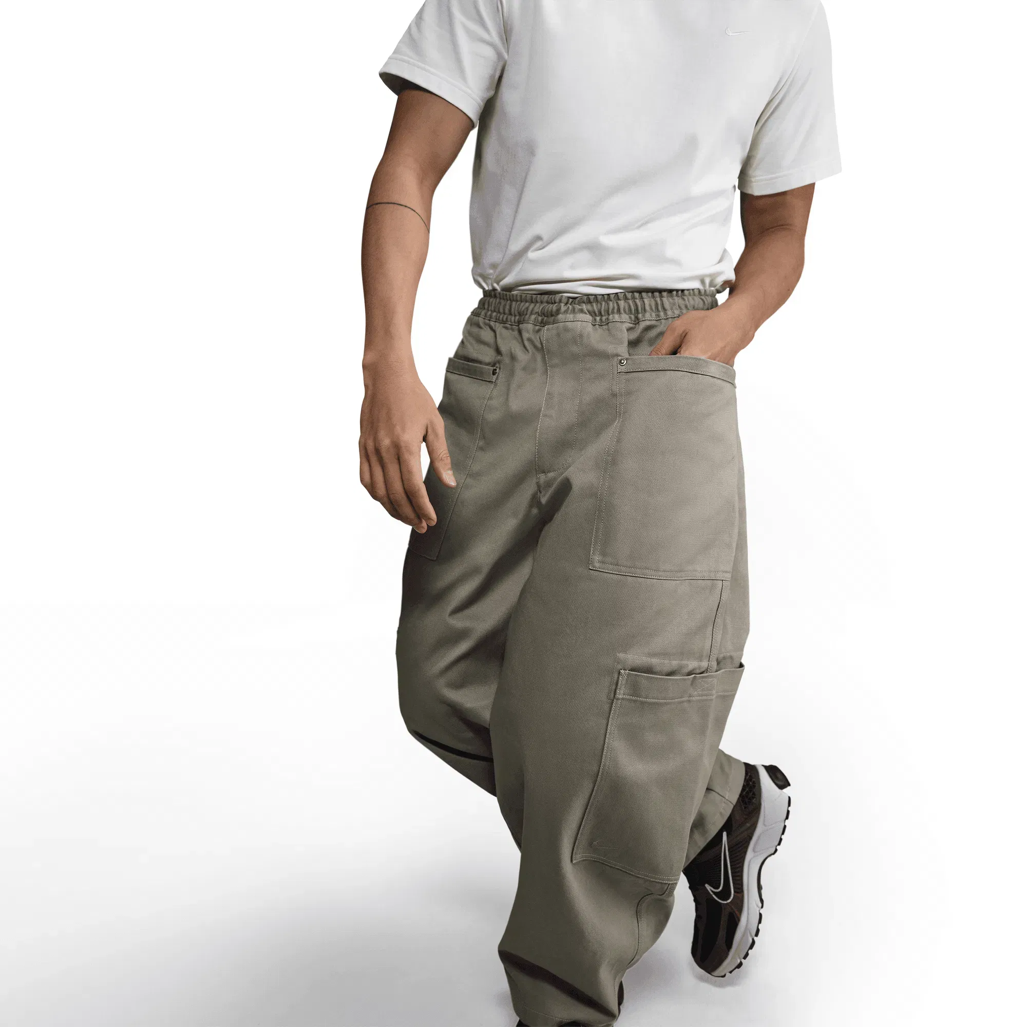 NIKE LIFE MENS UTILITY PANTS - LIGHT ARMY