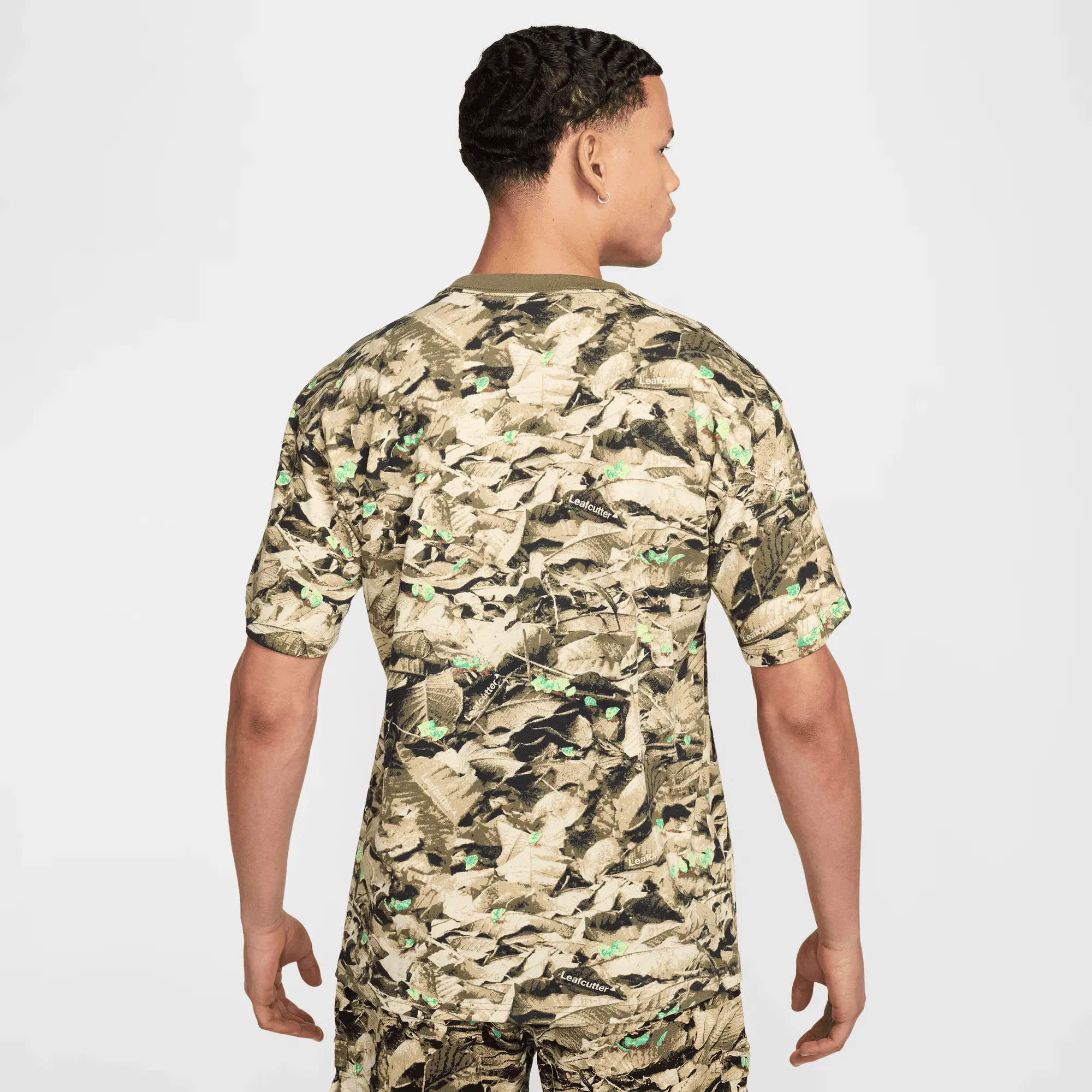 Nike ACG DRI-FIT TEE - MEDIUM OLIVE