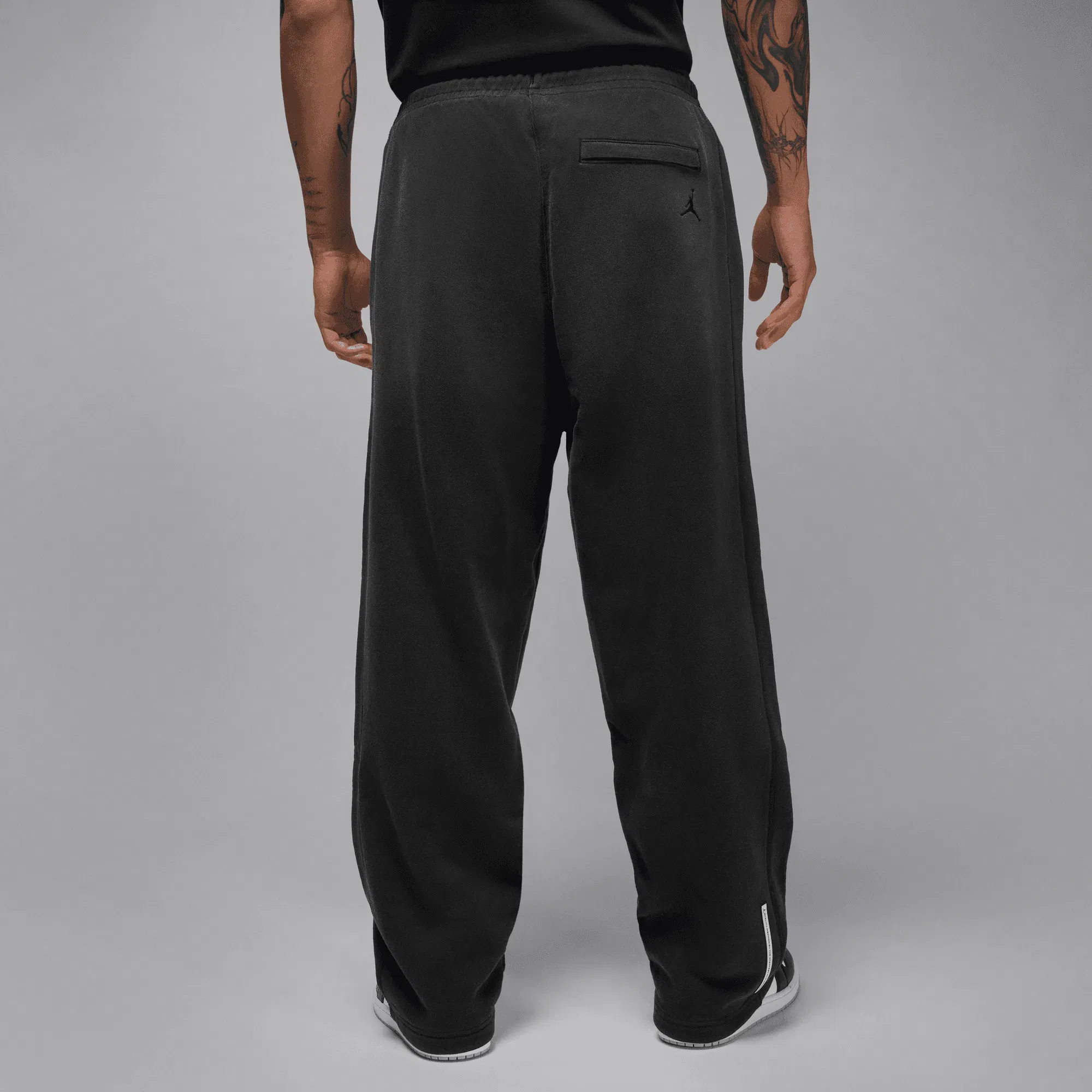 Air Jordan INFINITE ARCHIVES X JORDAN SWEATPANTS - BLACK