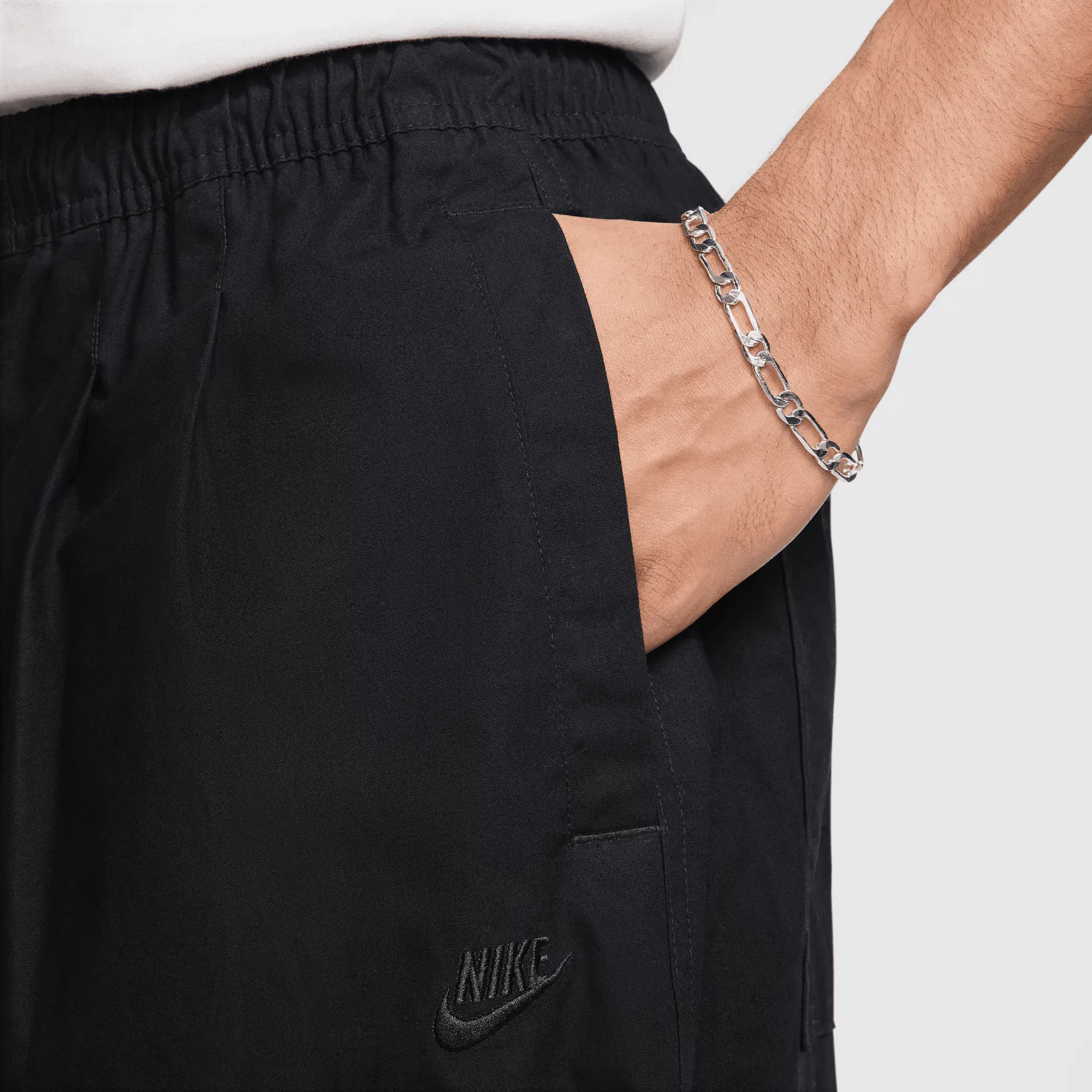 Nike CLUB BALLOON TROUSERS - BLACK