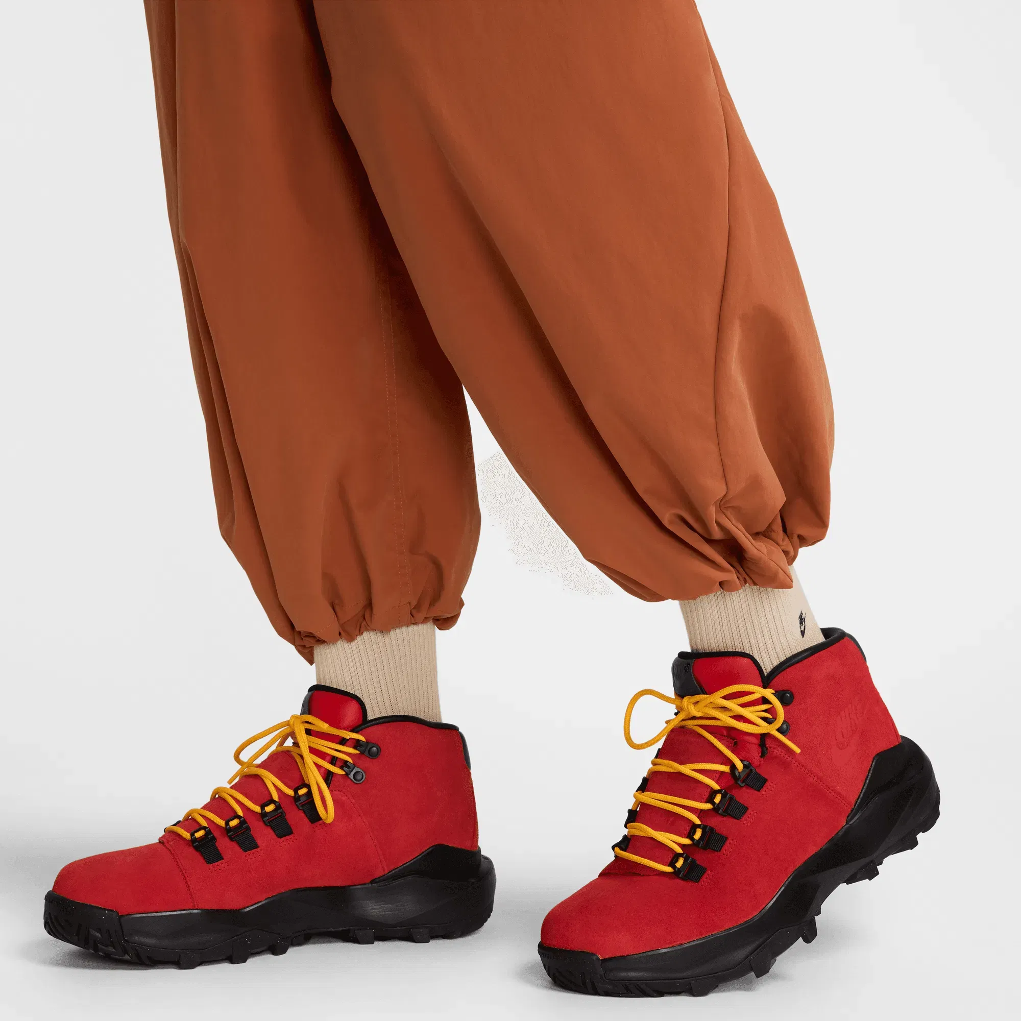 Nike PROJECT F.R.O.G PARACHUTE PANTS - DARK RUSSET / LIGHT LEMON TWIST