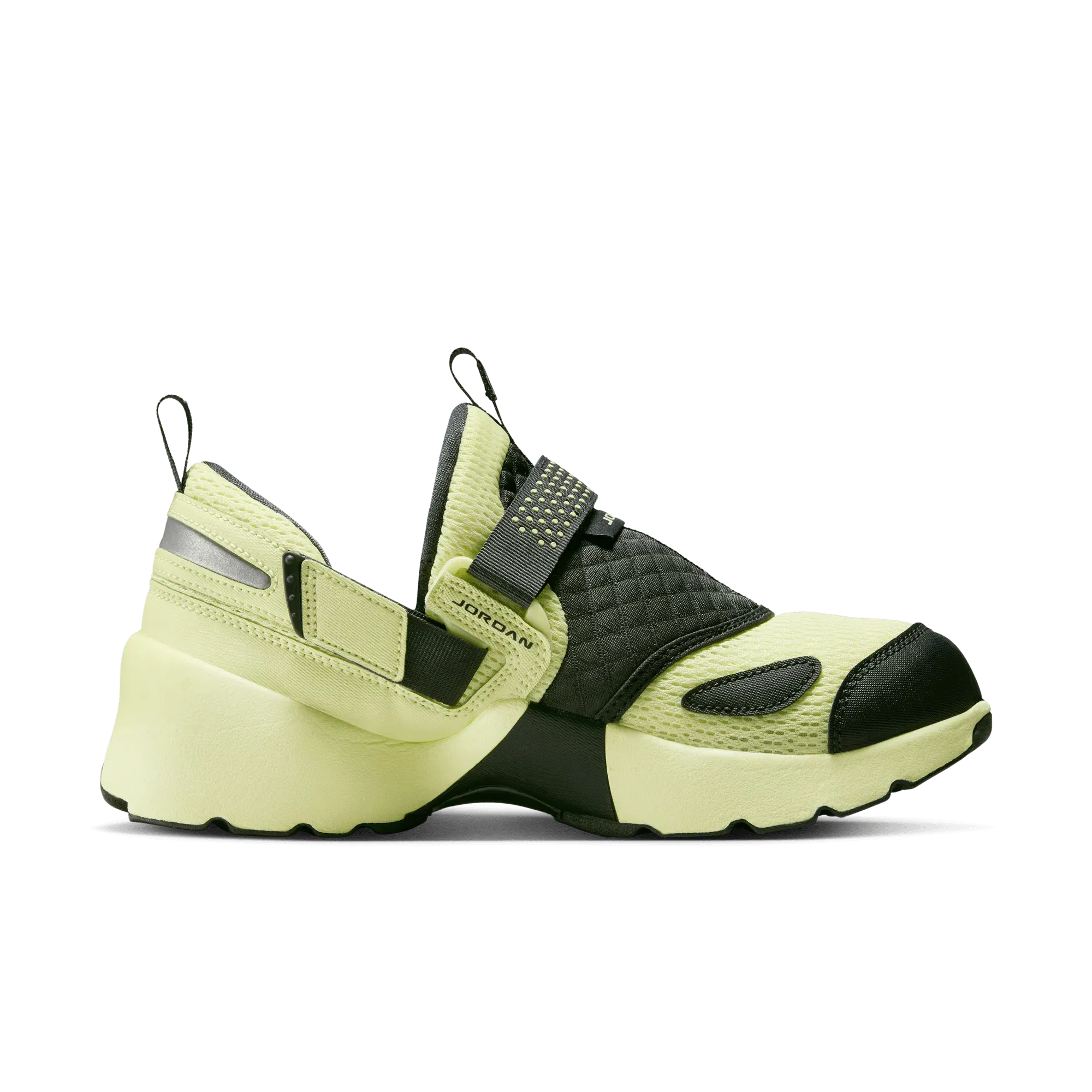 Air Jordan WMNS TRUNNER LX "LUMINOUS GREEN"
