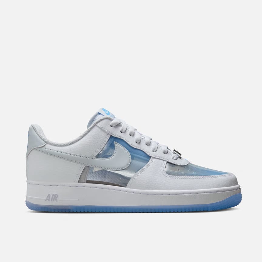 Nike AIR FORCE 1 RETRO QS "INVISIBLE WOMAN 2.0"
