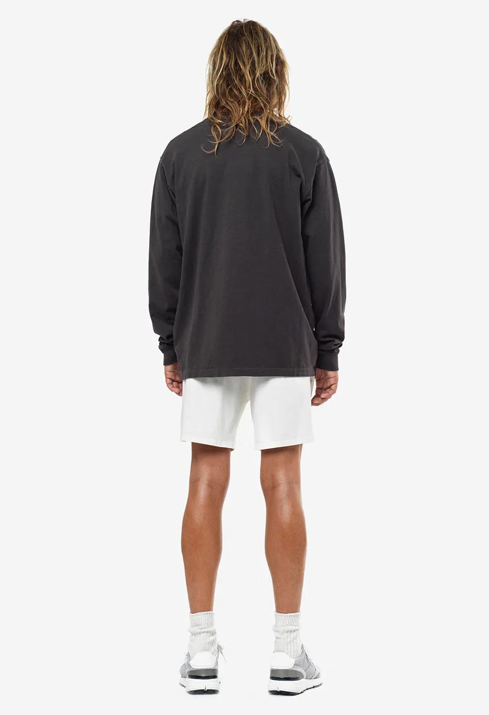 John Elliott LS UNIVERSITY TEE - CHARCOAL