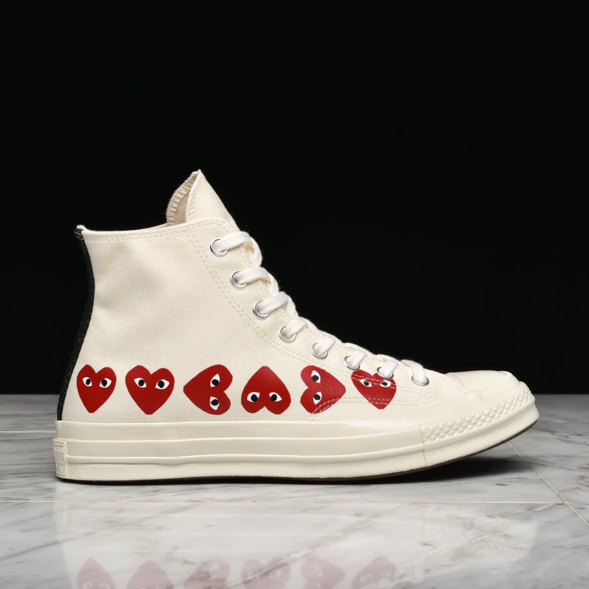 COMME DES GARCONS PLAY CDG PLAY X CONVERSE MULTI HEART CHUCK 70 HI - WHITE