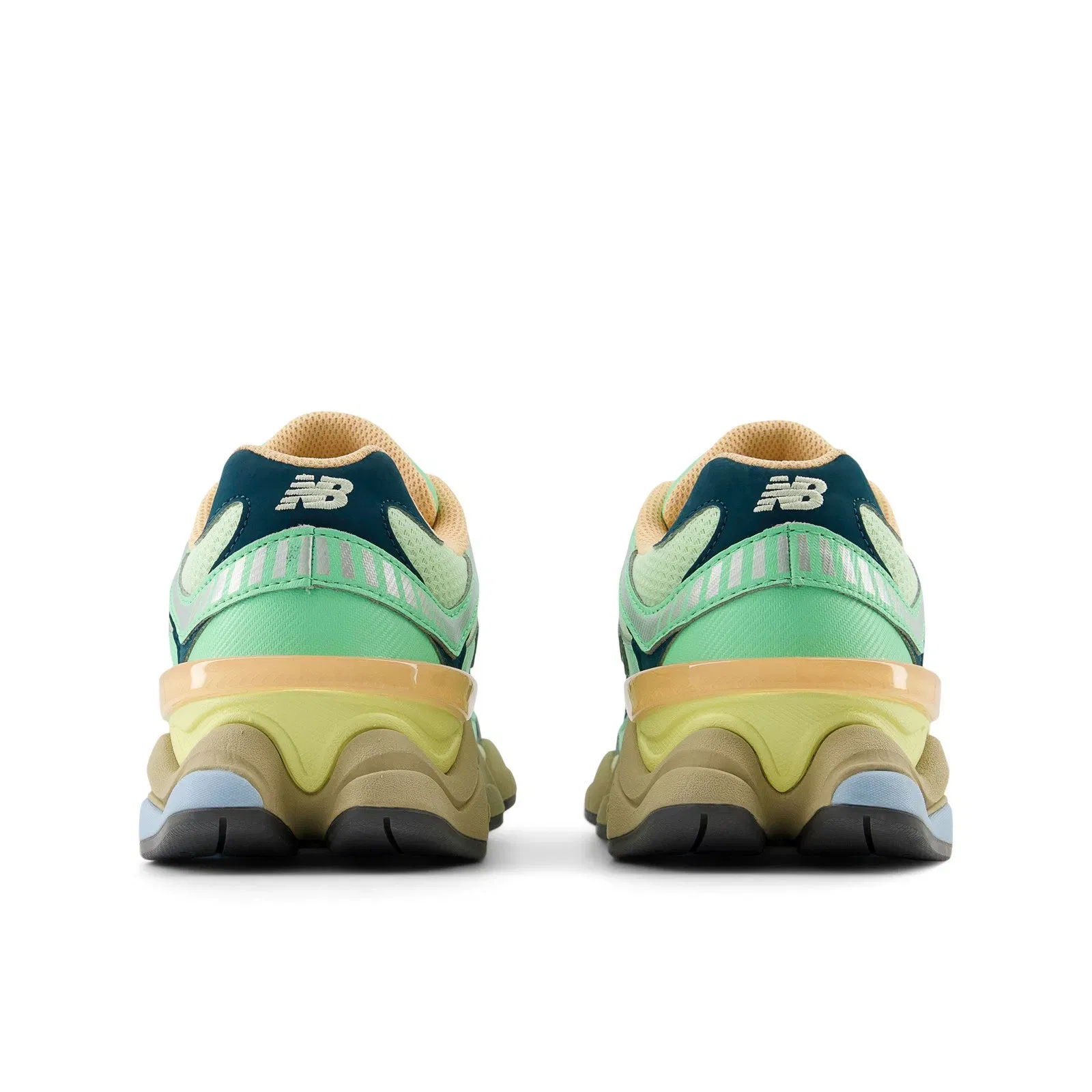 New Balance 9060 - SWEETGRASS / DEEP OCEAN