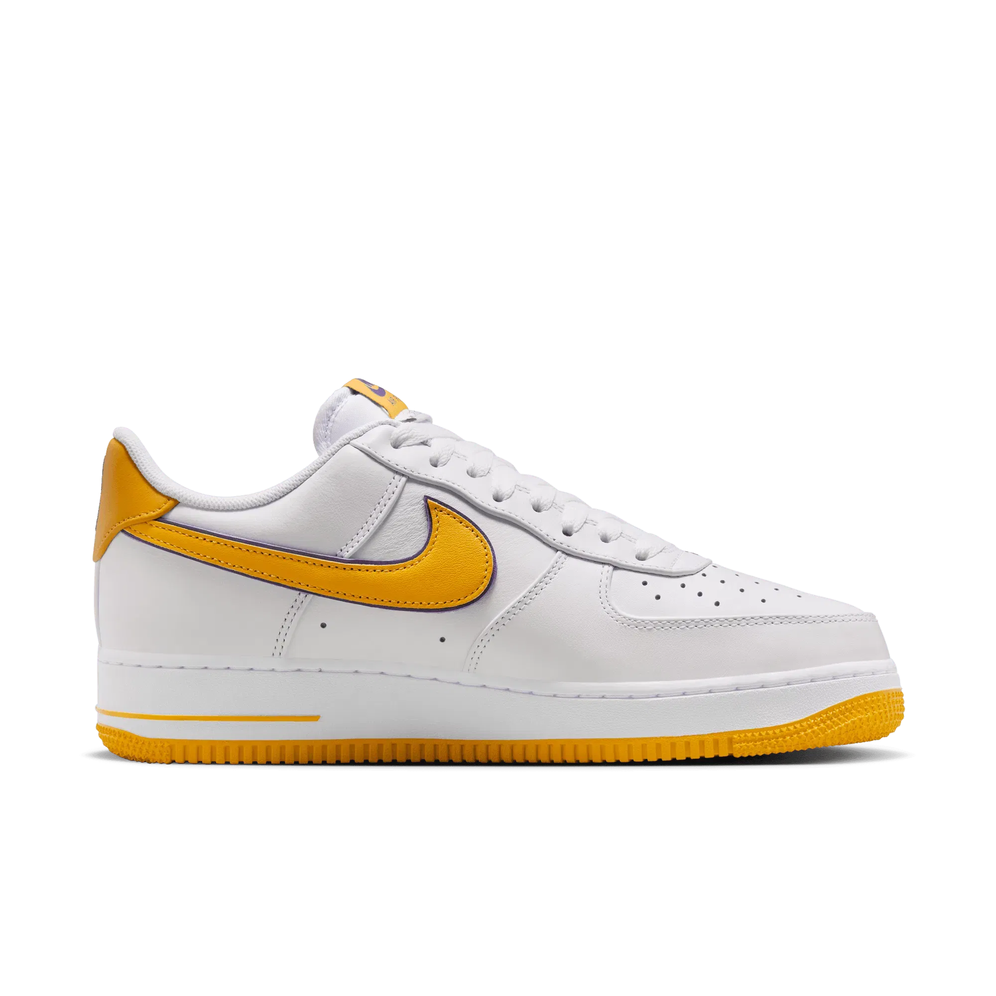 Nike KOBE X NIKE AIR FORCE 1 LOW RETRO QS "LAKERS HOME"