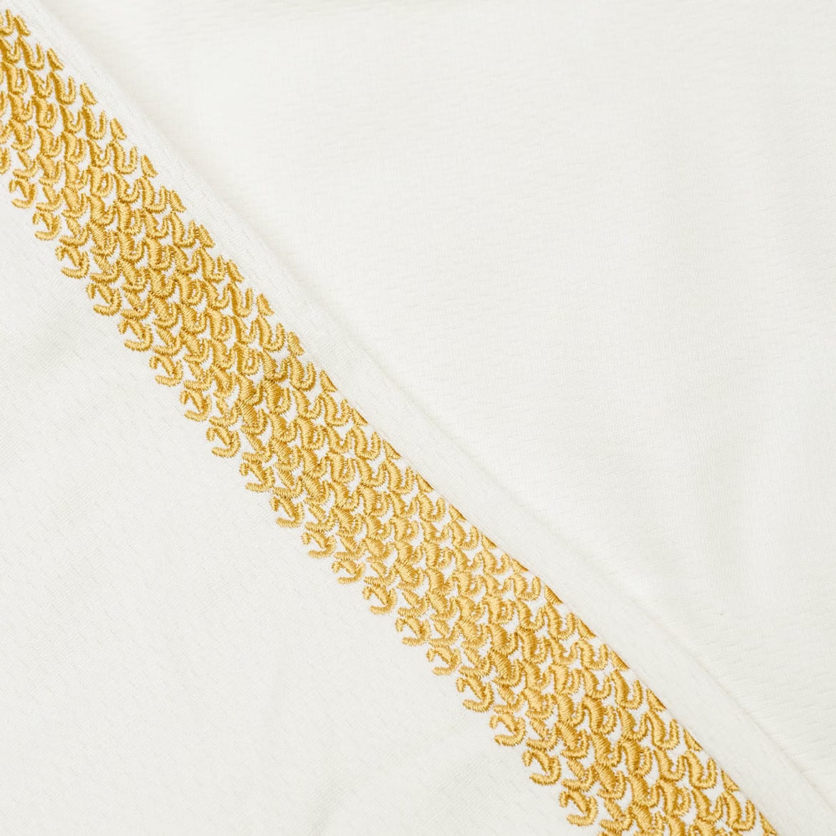 Nike KOBE "YEAR OF THE MAMBA" THERMA-FIT BASKETBALL PANTS - WHITE