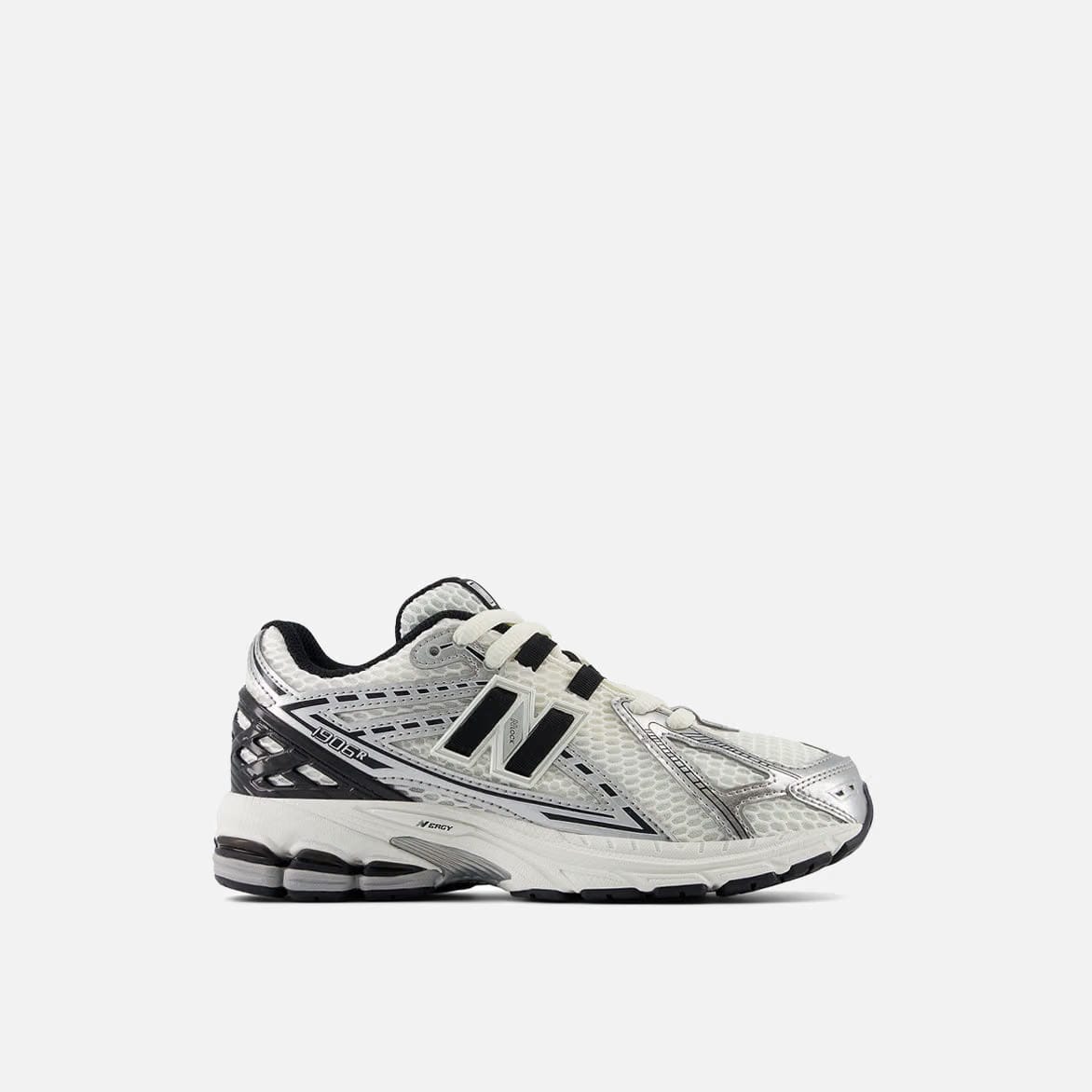 New Balance 1906R (PS) - SILVER METALLIC / SEA SALT / BLACK