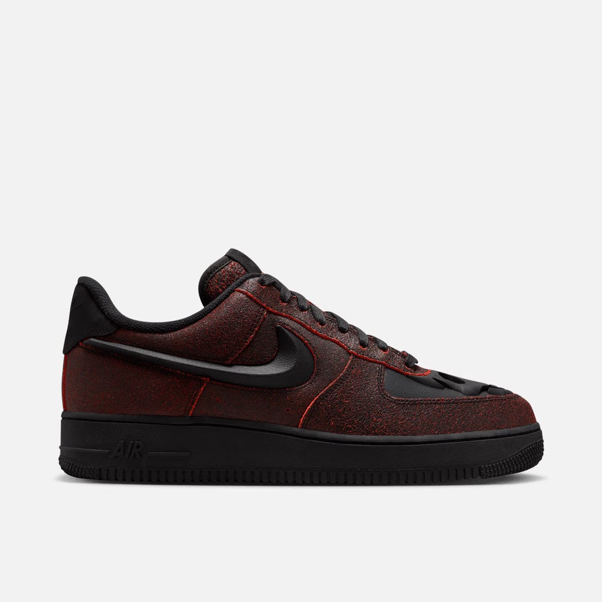 Nike AIR FORCE 1 RETRO QS "HALLOWEEN SKULL"