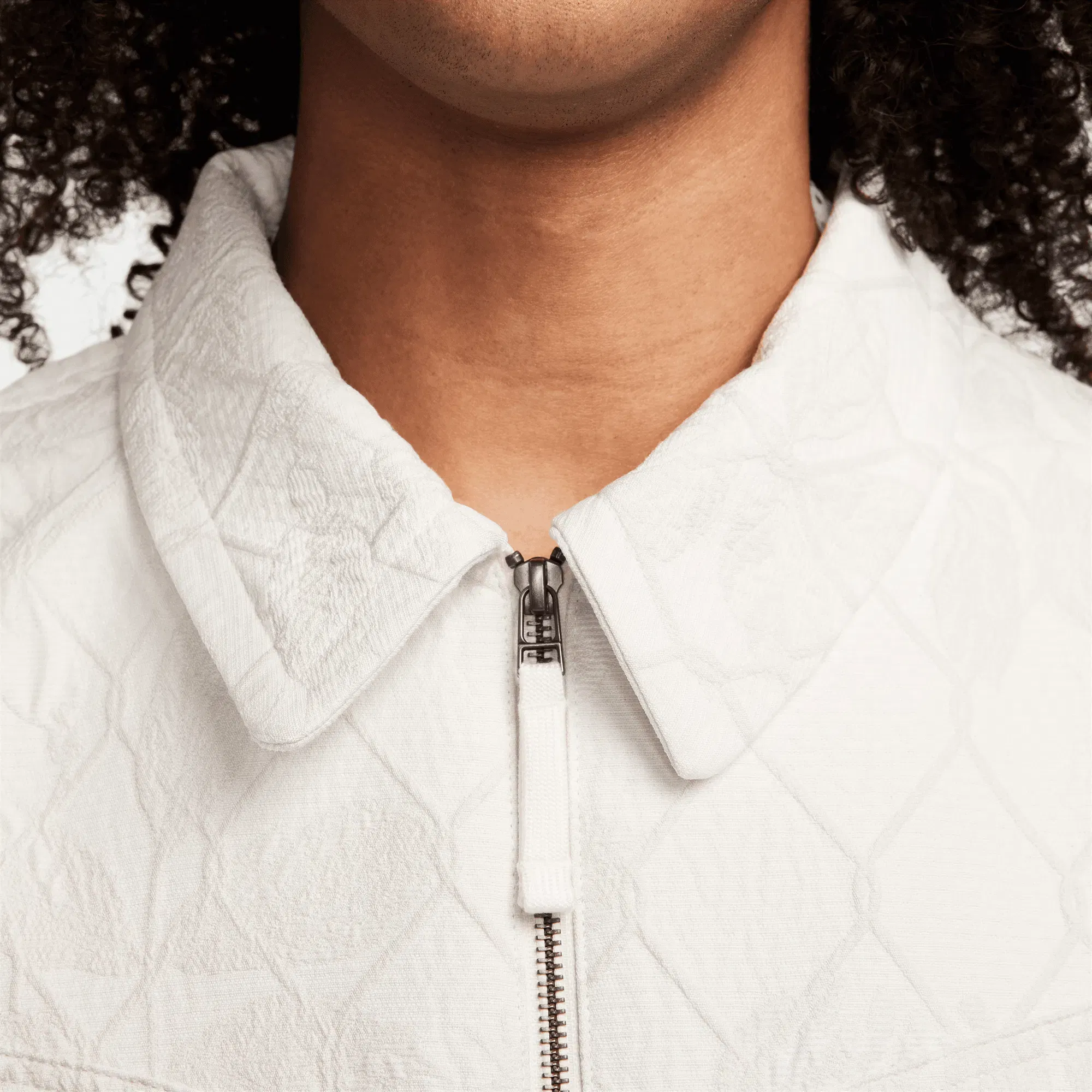 Nike DEVIN BOOKER REPEL JACKET - LIGHT OREWOOD BROWN