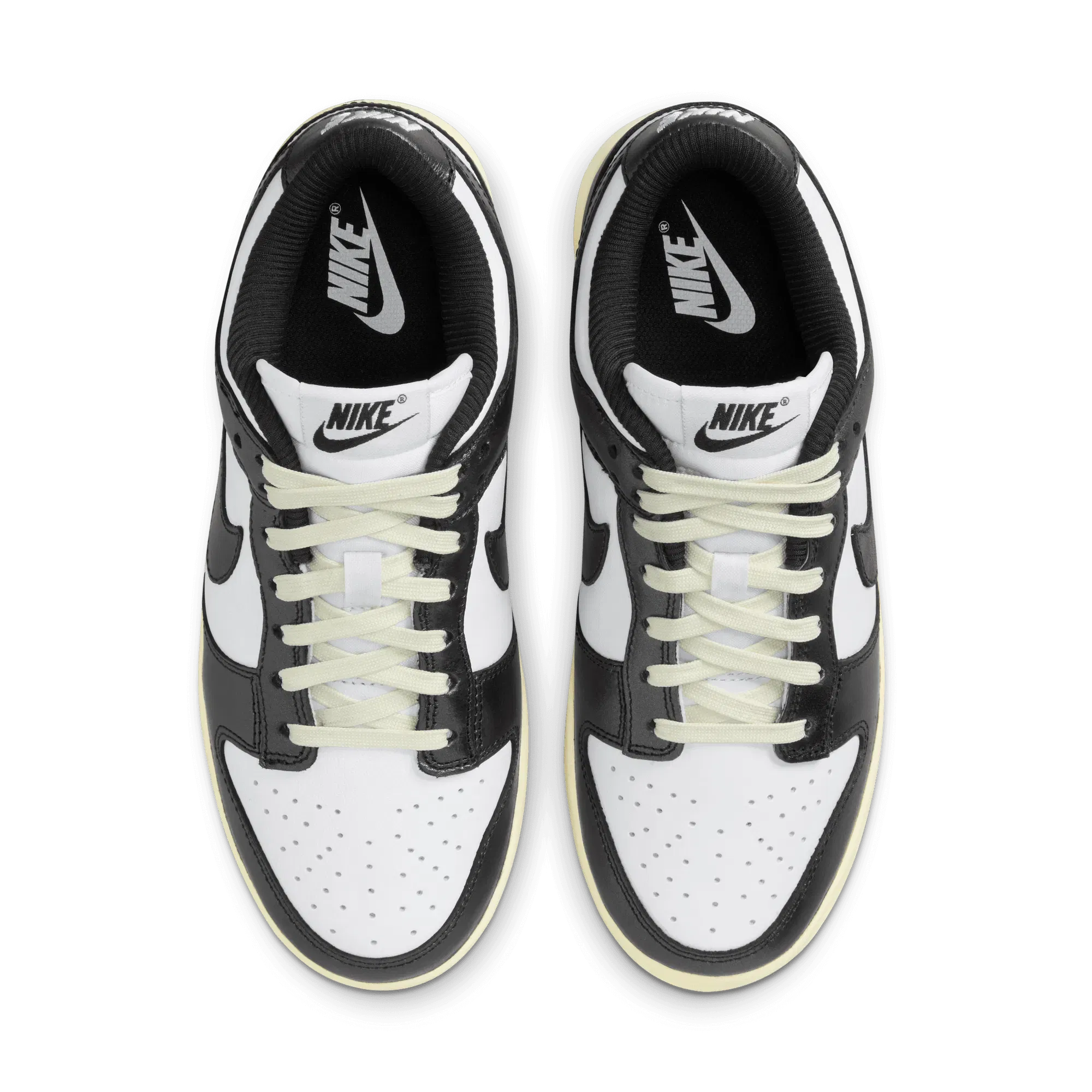 Nike WMNS DUNK LOW VINTAGE "BLACK / WHITE"