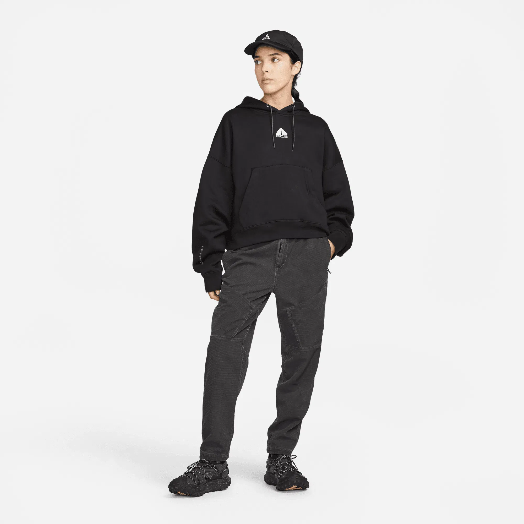 NIKE ACG WMNS ACG THERMA FIT HOODIE - BLACK