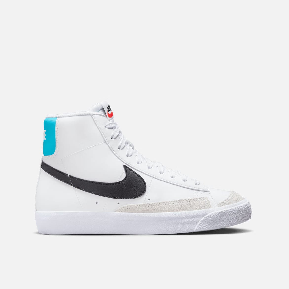NIKE BLAZER MID `77 (GS) - WHITE / BLUE LIGHTNING