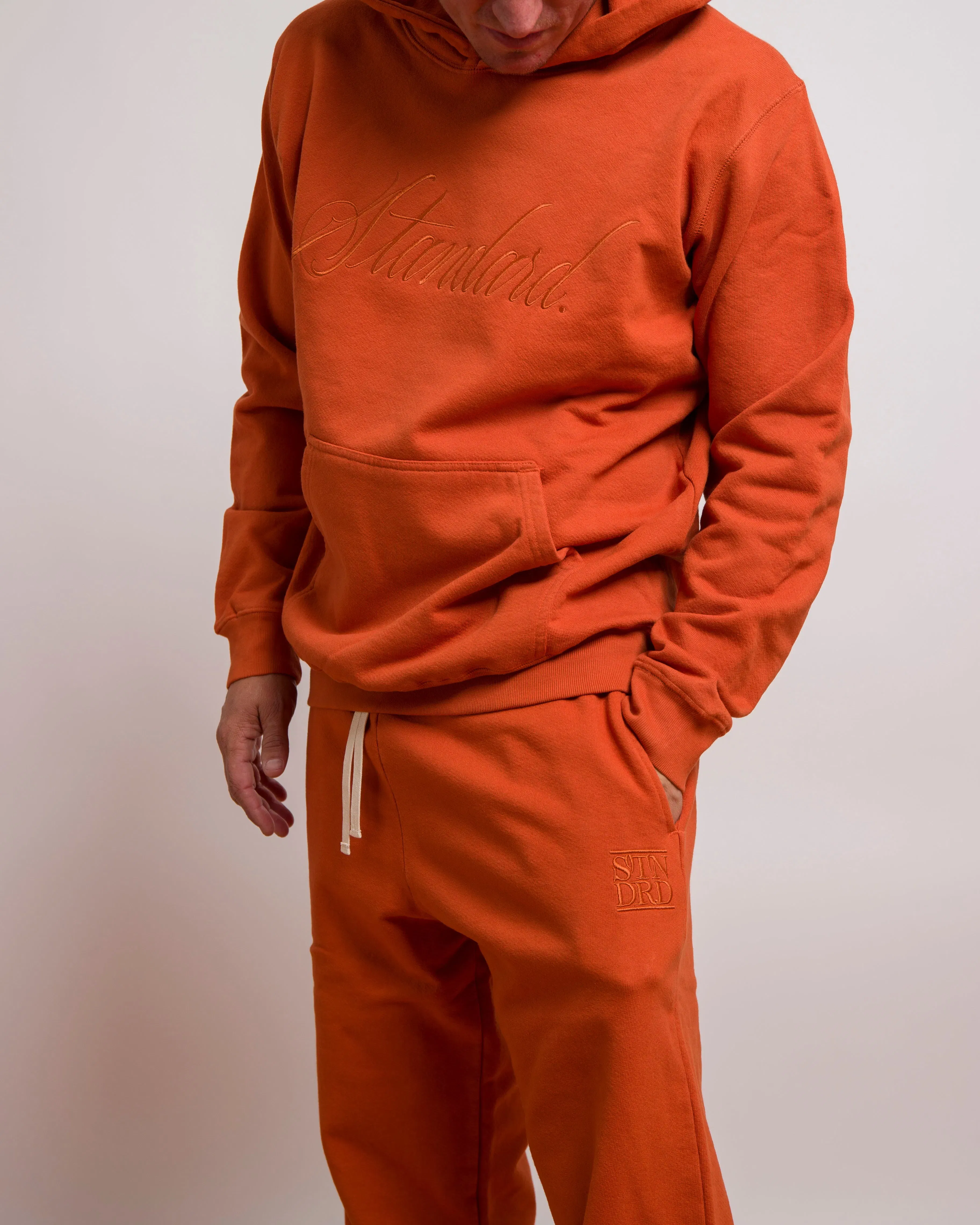 STANDARD ISSUE BJ BETTS X STANDARD ISSUE HOODIE - RUST