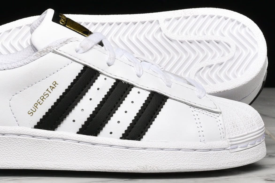 adidas SUPERSTAR (PS) - WHITE / BLACK