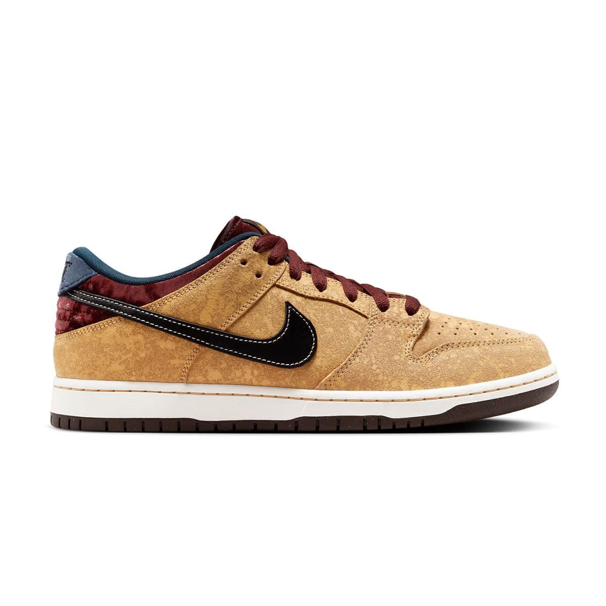 Nike SB SB Dunk Low Pro 'City of Cinema'