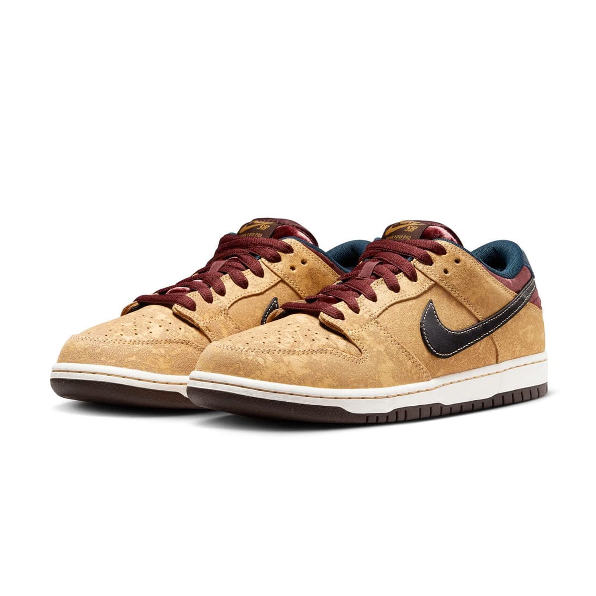 Nike SB SB Dunk Low Pro 'City of Cinema'