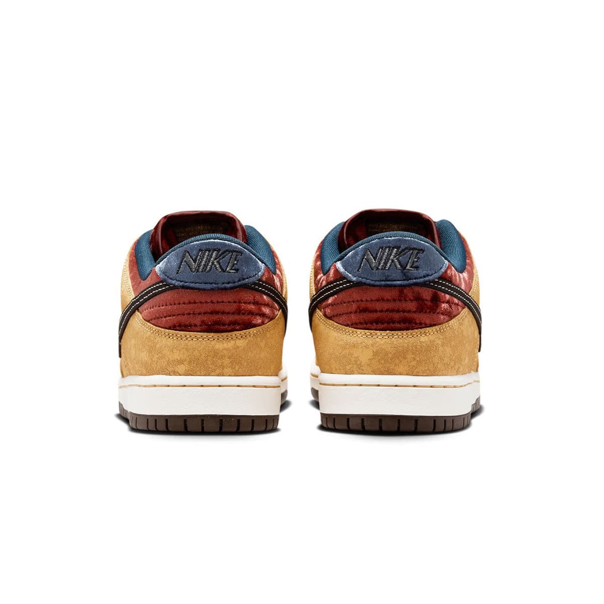 Nike SB SB Dunk Low Pro 'City of Cinema'