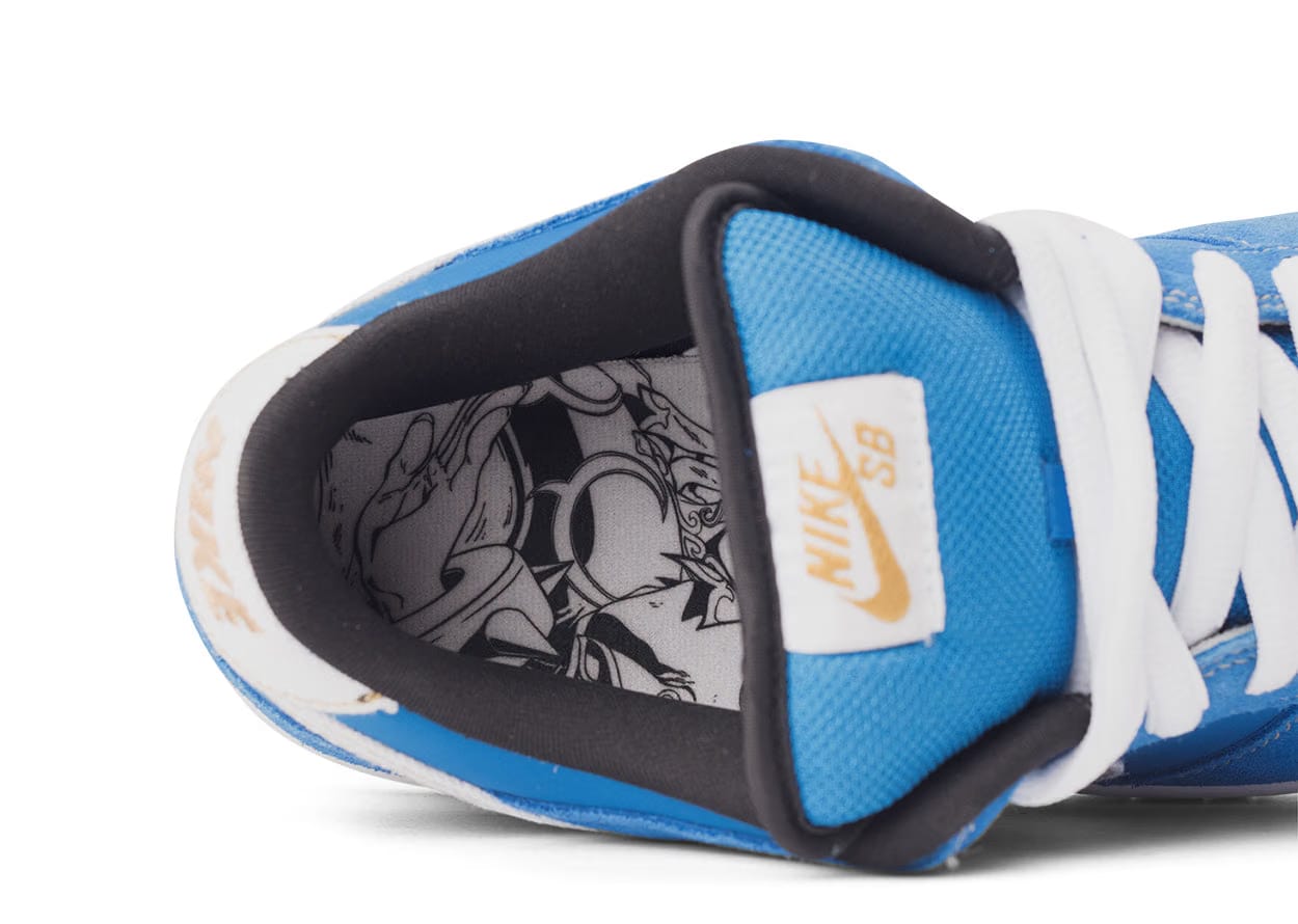 Nike Street Fighter X Dunk Low Pro SB Chun Li (2010)