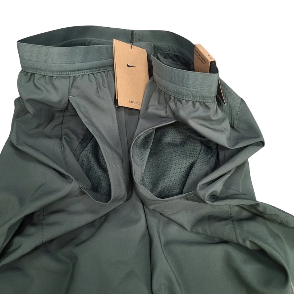Nike Flex Stride Shorts Forest Green 7"
