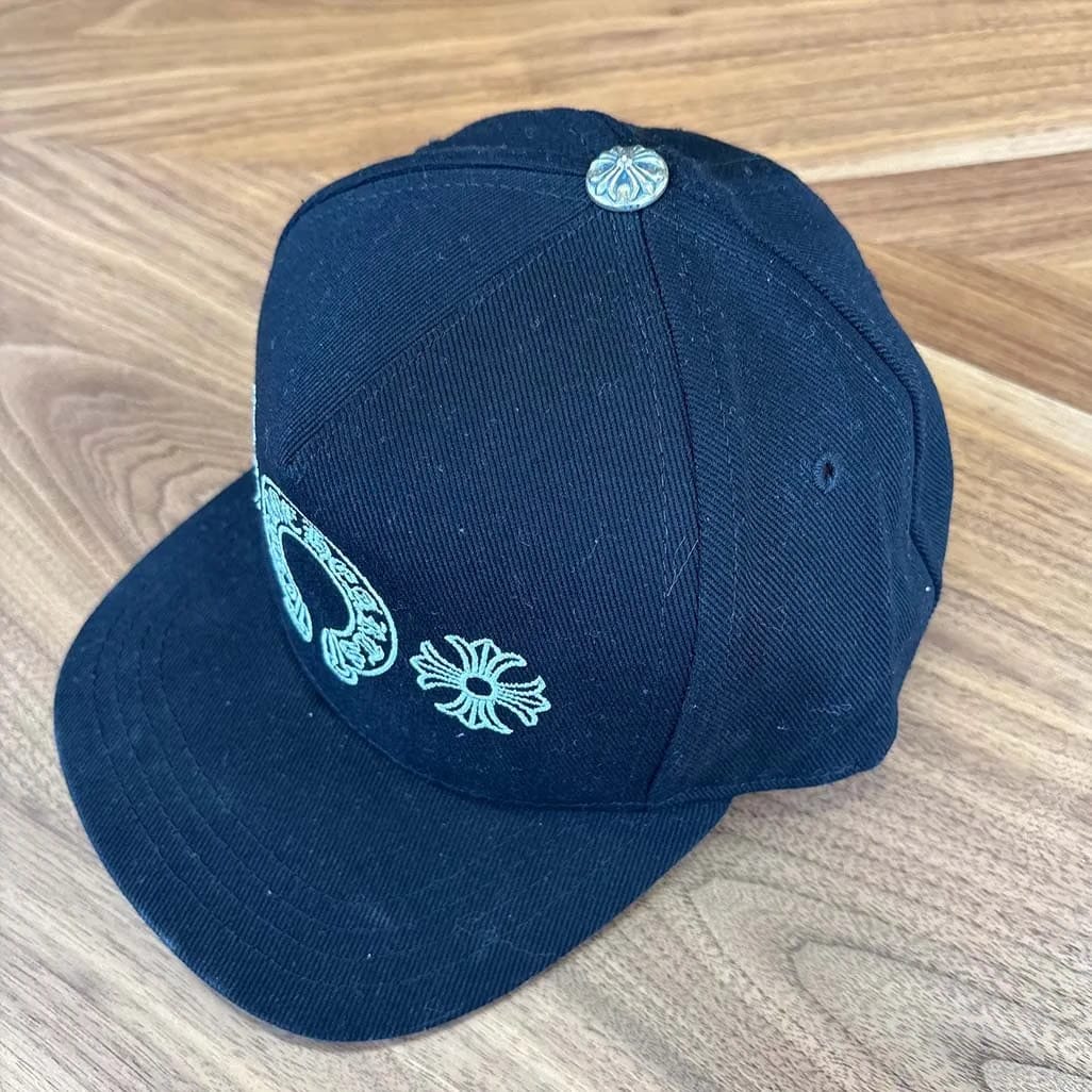 Chrome Hearts Horse Shoe Black Cap
