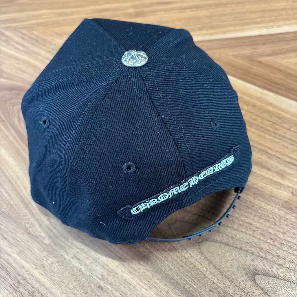 Chrome Hearts Horse Shoe Black Cap