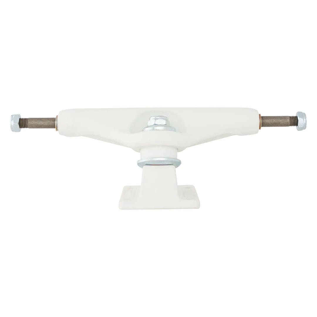 Independent 139 Stage 11 Whiteout Standard Skateboard Trucks