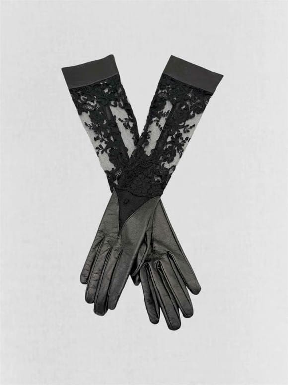 AGENT PROVOCATEUR Lovella Black Floral Lace Gloves