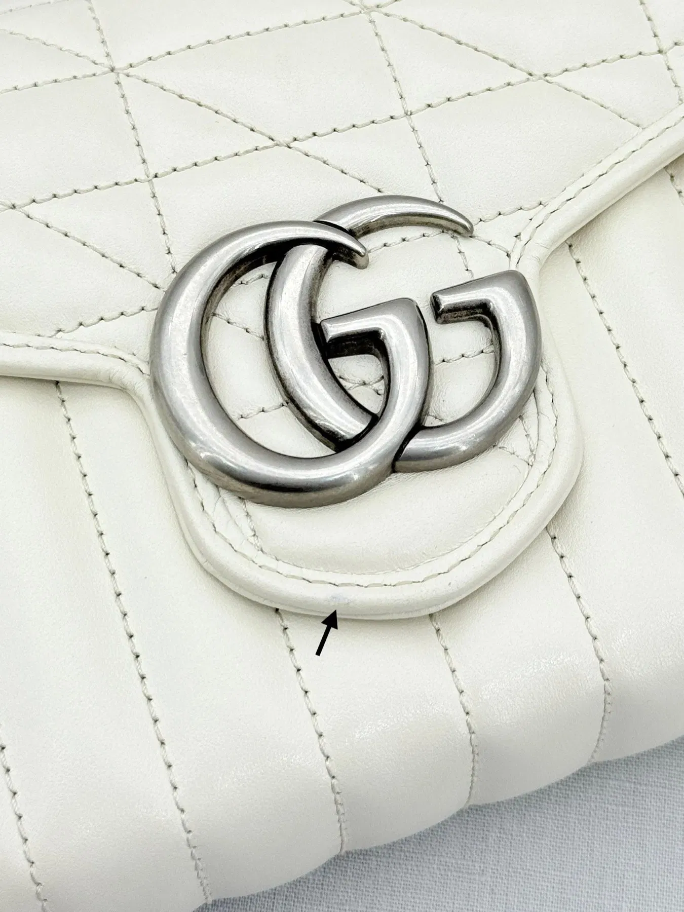 GUCCI GG Marmont White Shoulder Bag