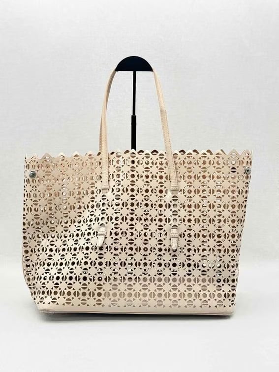 ALAIA Mina 25 Beige Tote Bag
