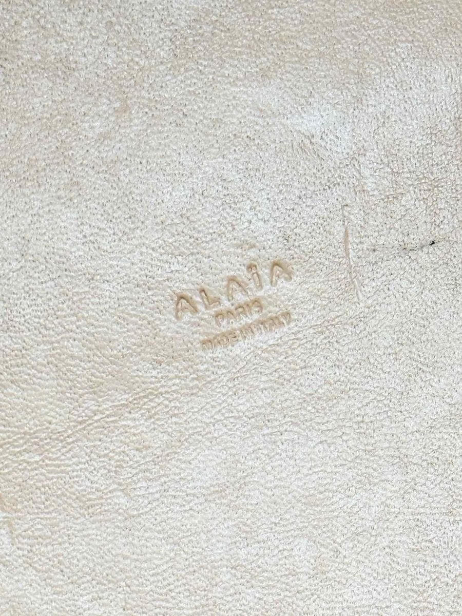 ALAIA Mina 25 Beige Tote Bag